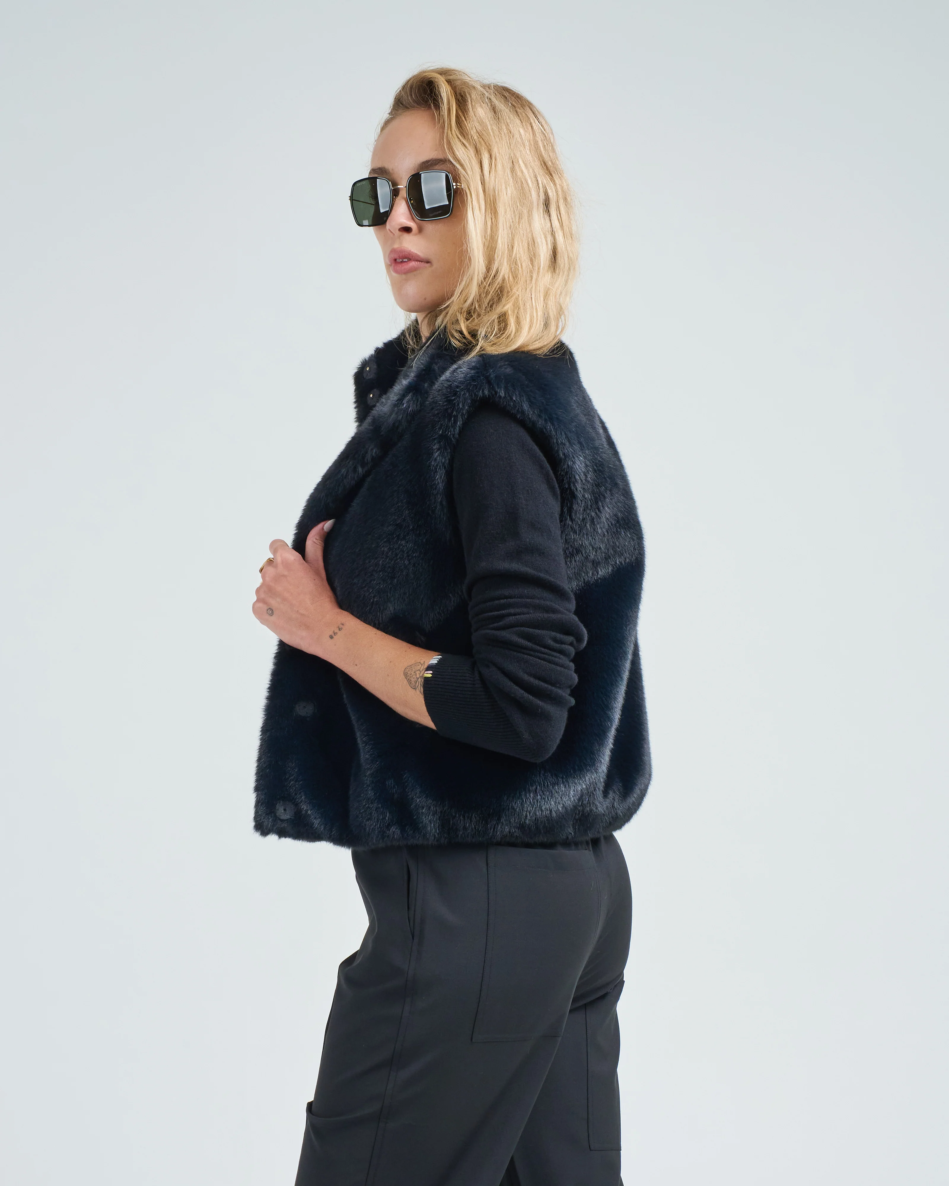 faux fur vest - Image 4
