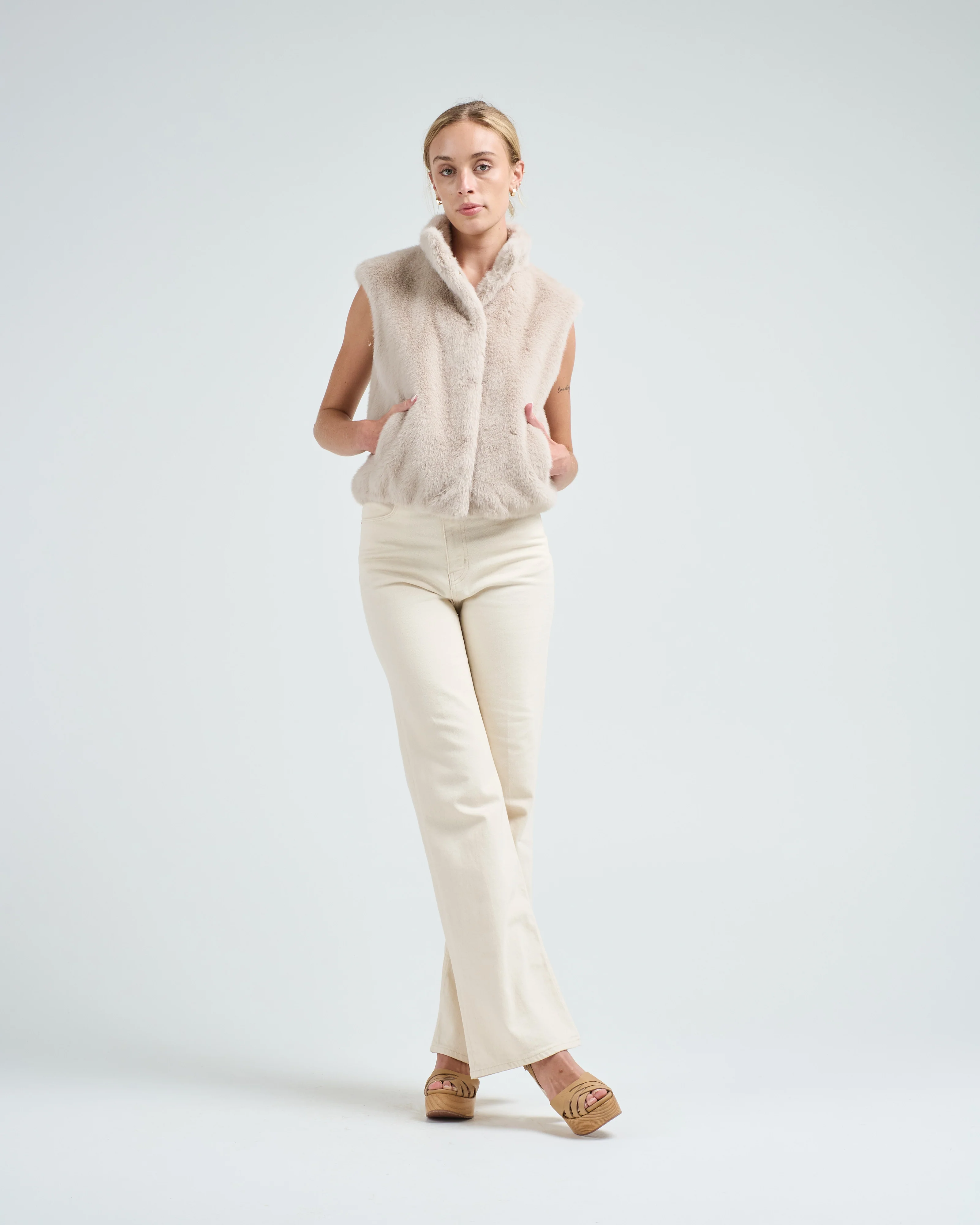 faux fur vest - Image 2