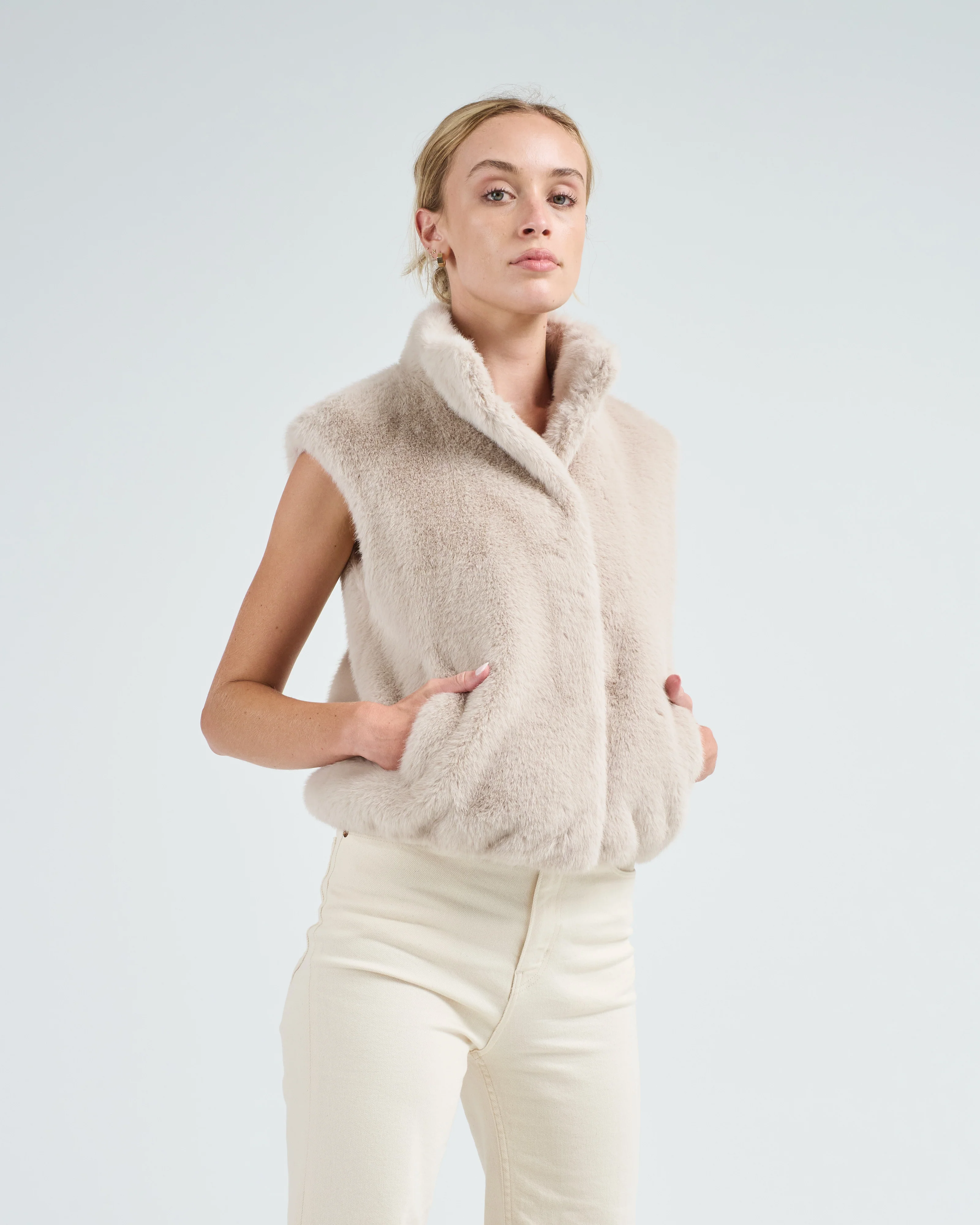 faux fur vest - Image 4