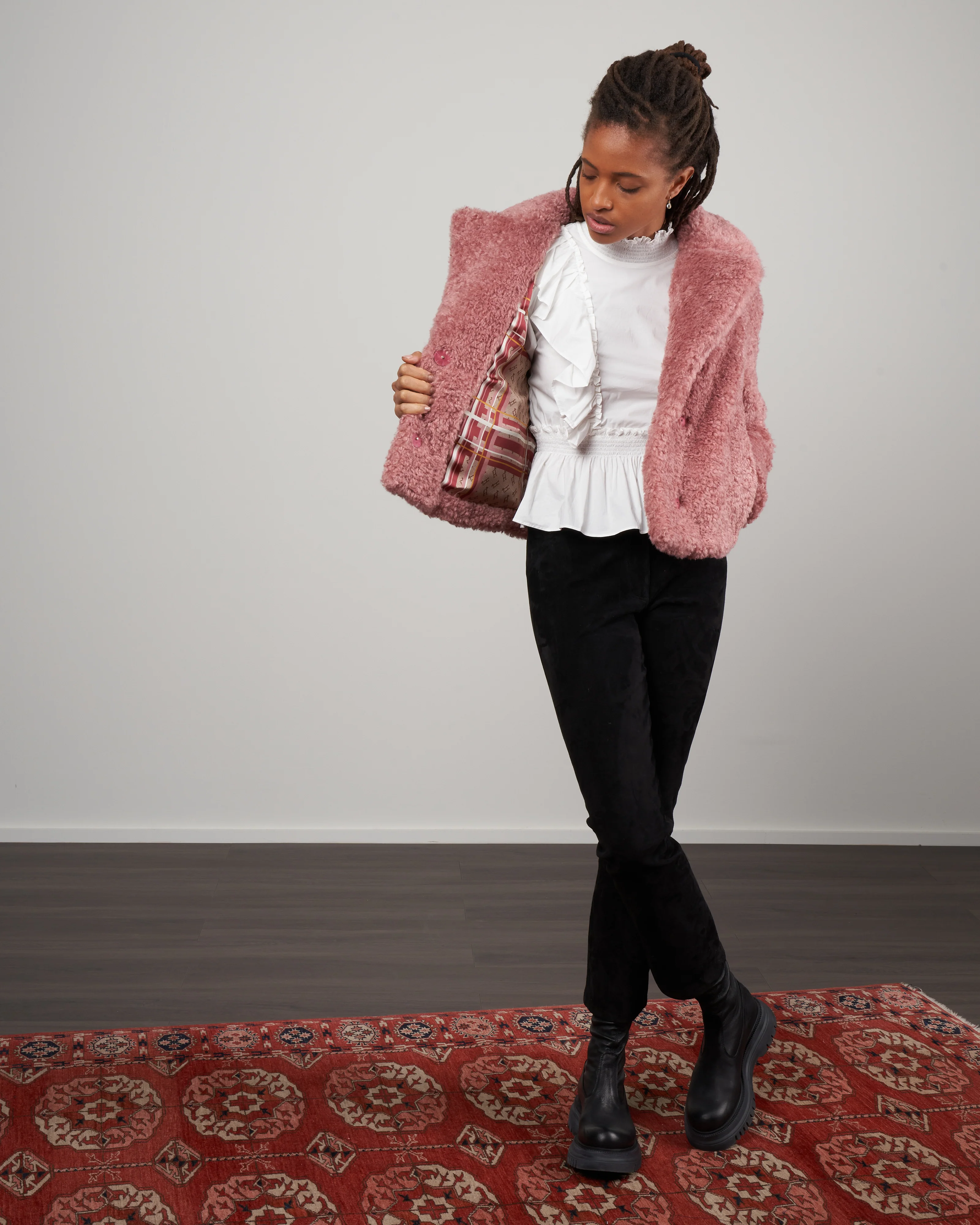 faux shearling cropped jacket - rosa 4130 - Image 3