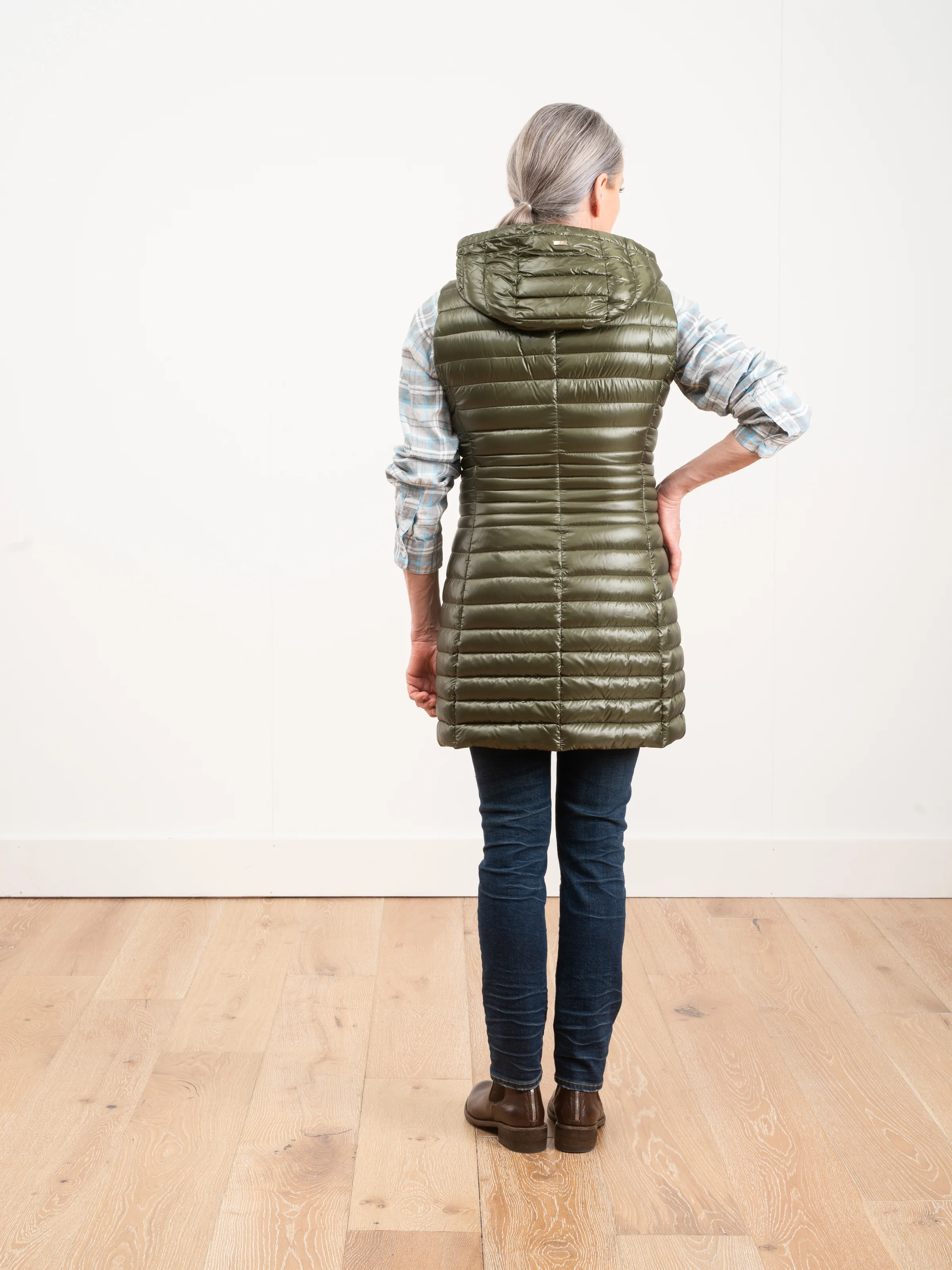 fitted vest w/ hood - olive - Image 5