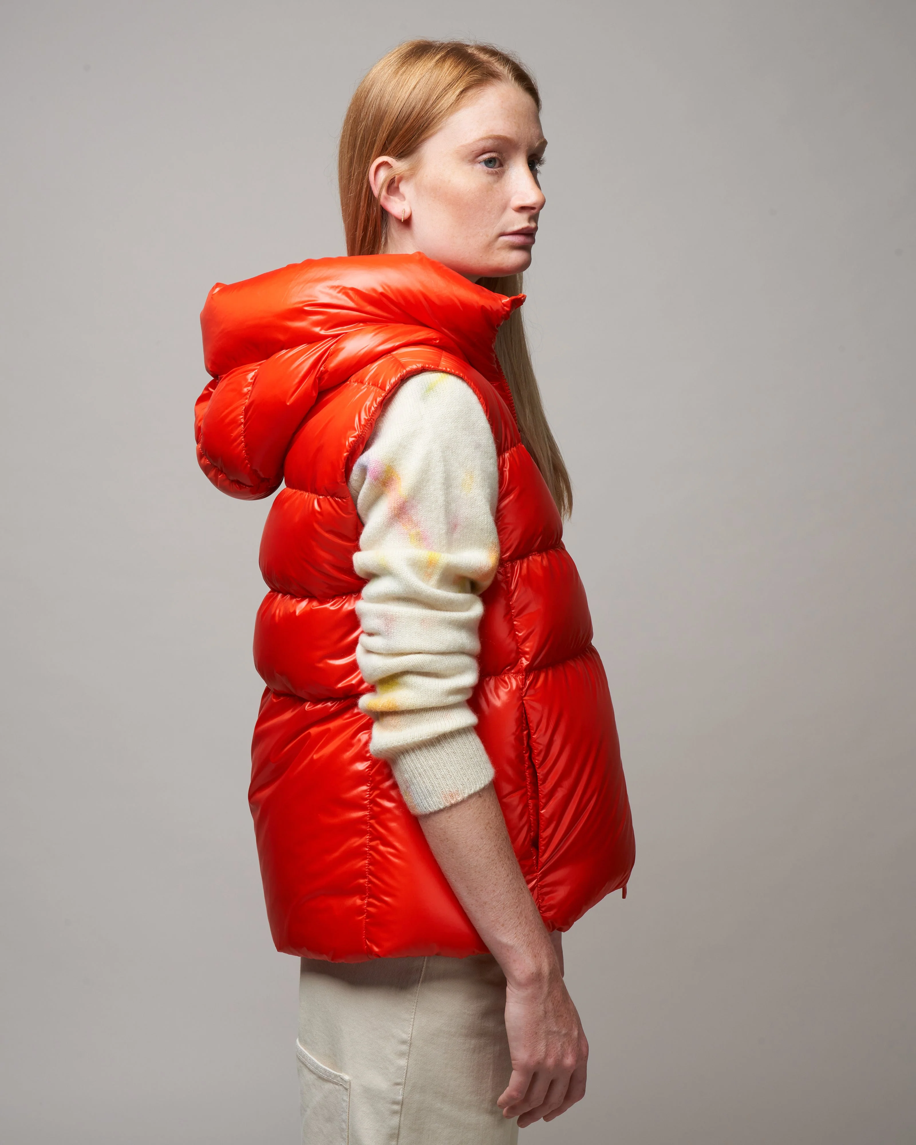 globe- biodegradable hooded vest - spicy orange - Image 3