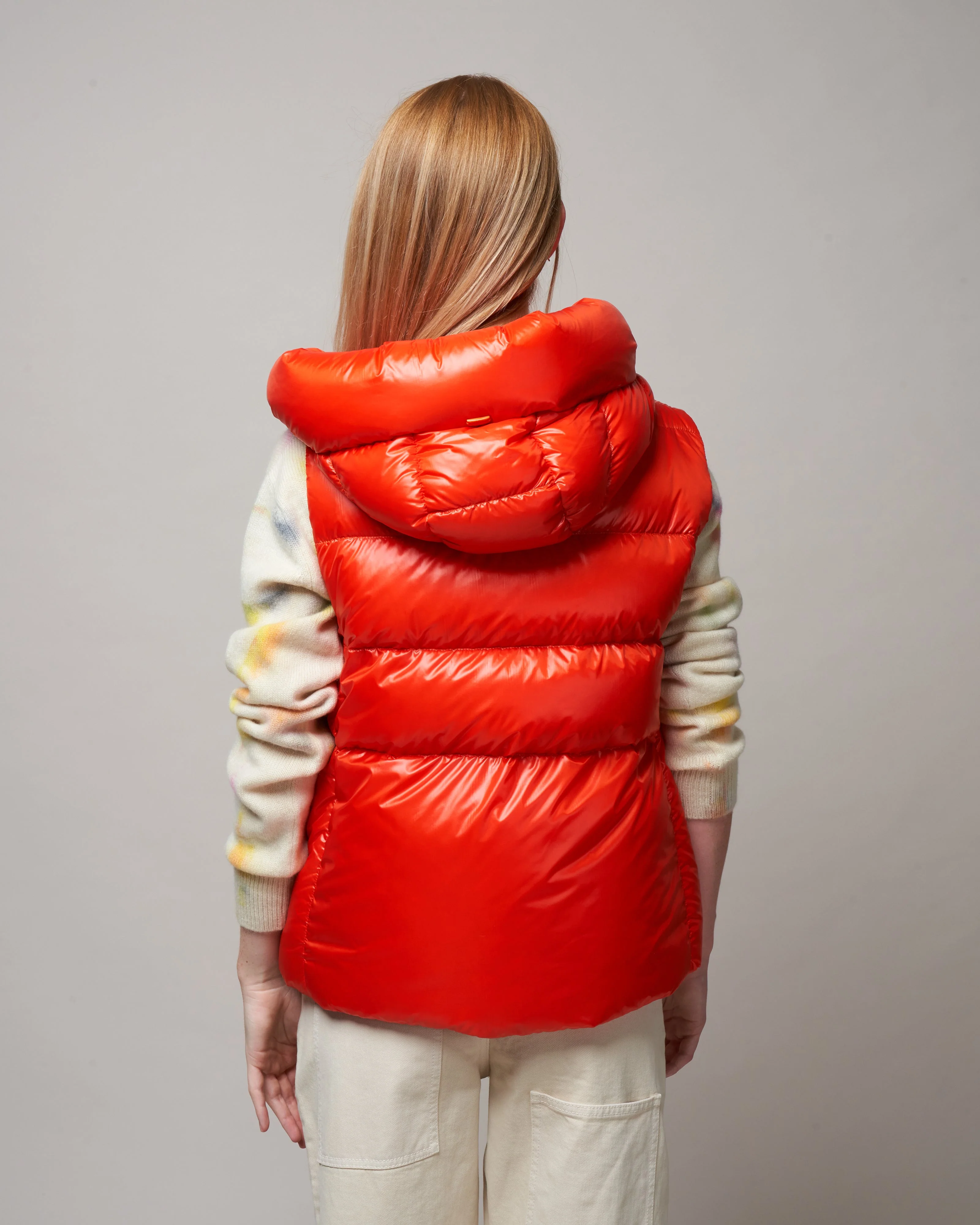 globe- biodegradable hooded vest - spicy orange - Image 4