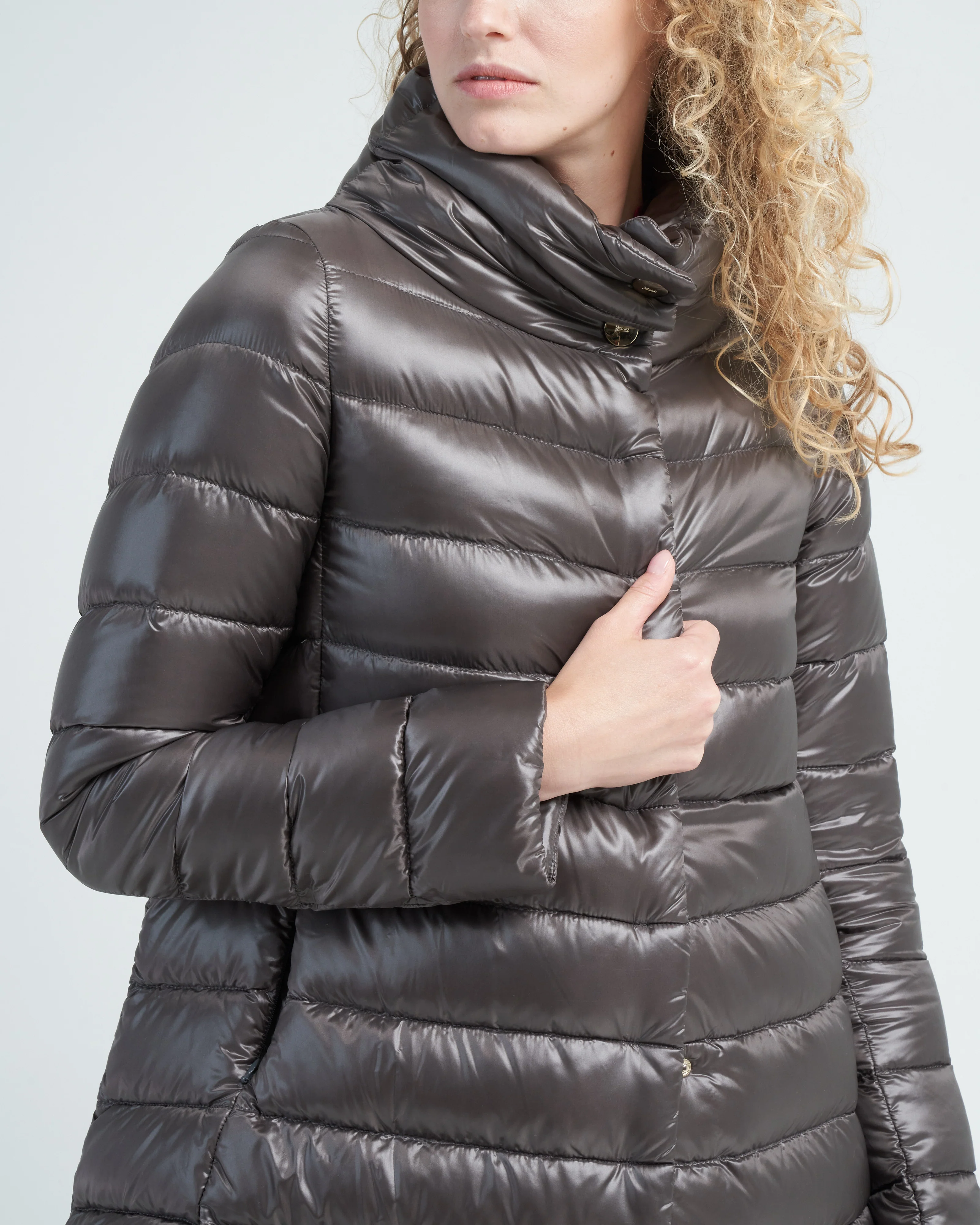 iconico amelia nylon ultralight a-line hi-lo - Image 5