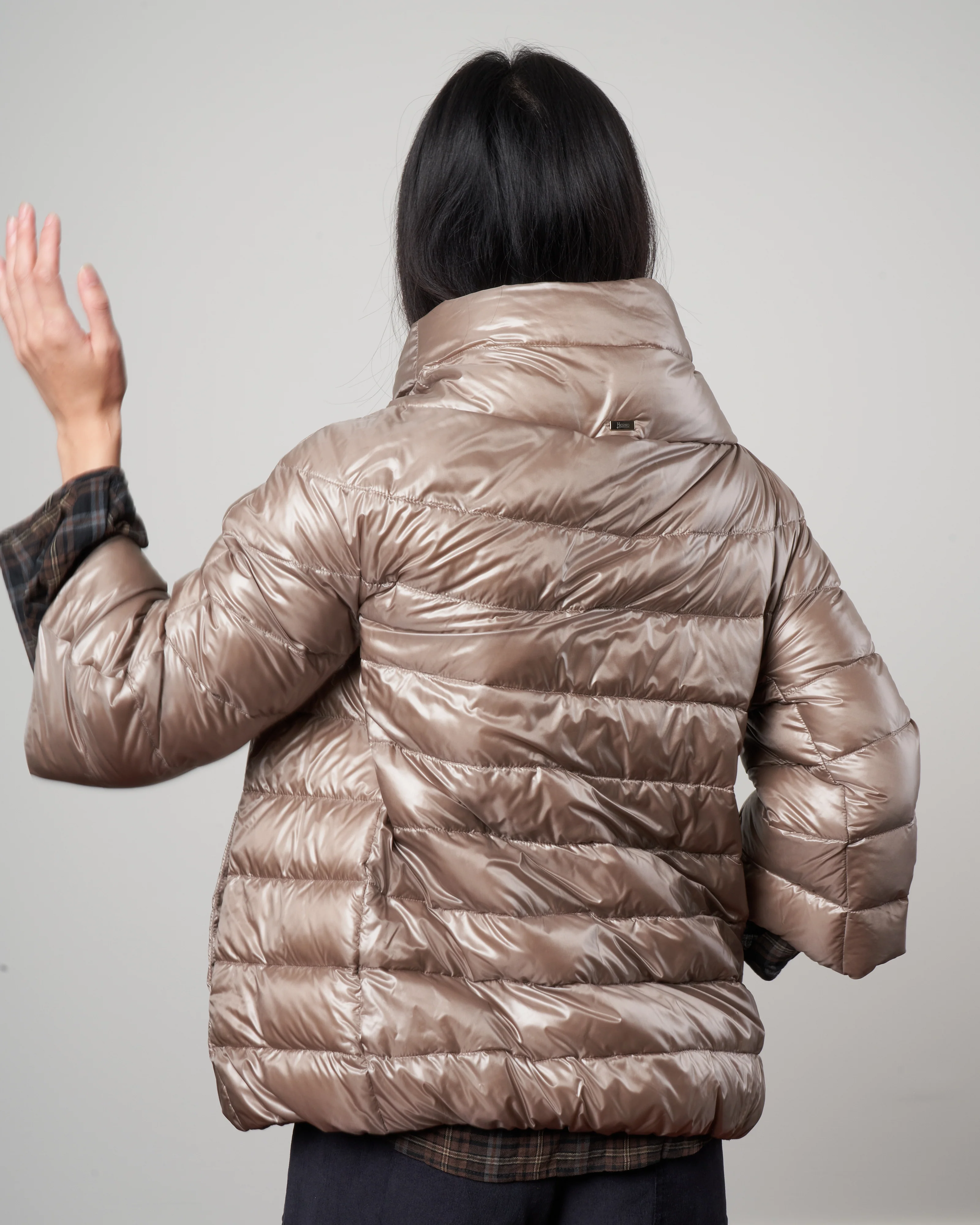 iconico 3/4 sleeve hip length coat - 2600 taupe - Image 4