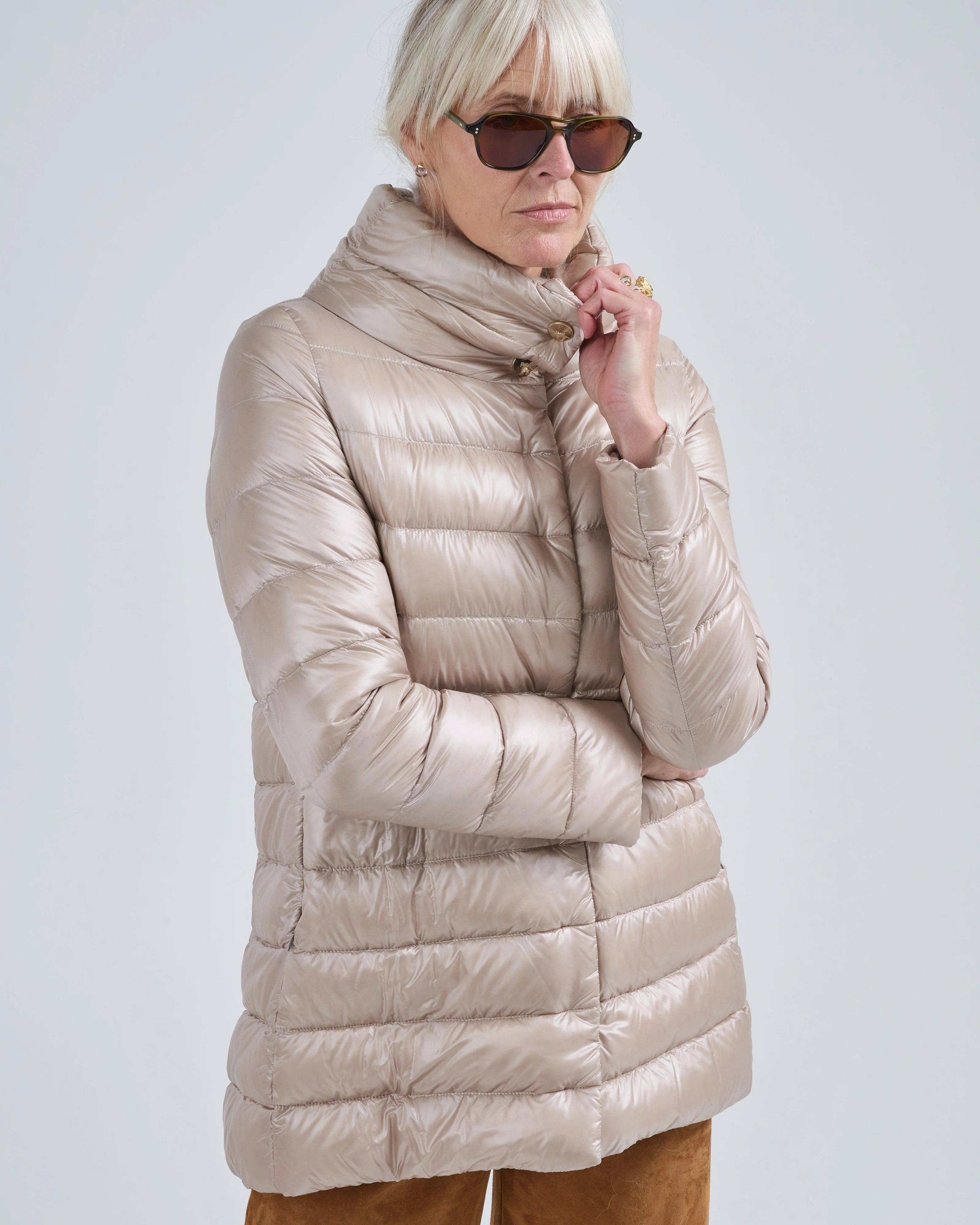 iconico amelia nylon ultralight a-line hi-lo - Image 5