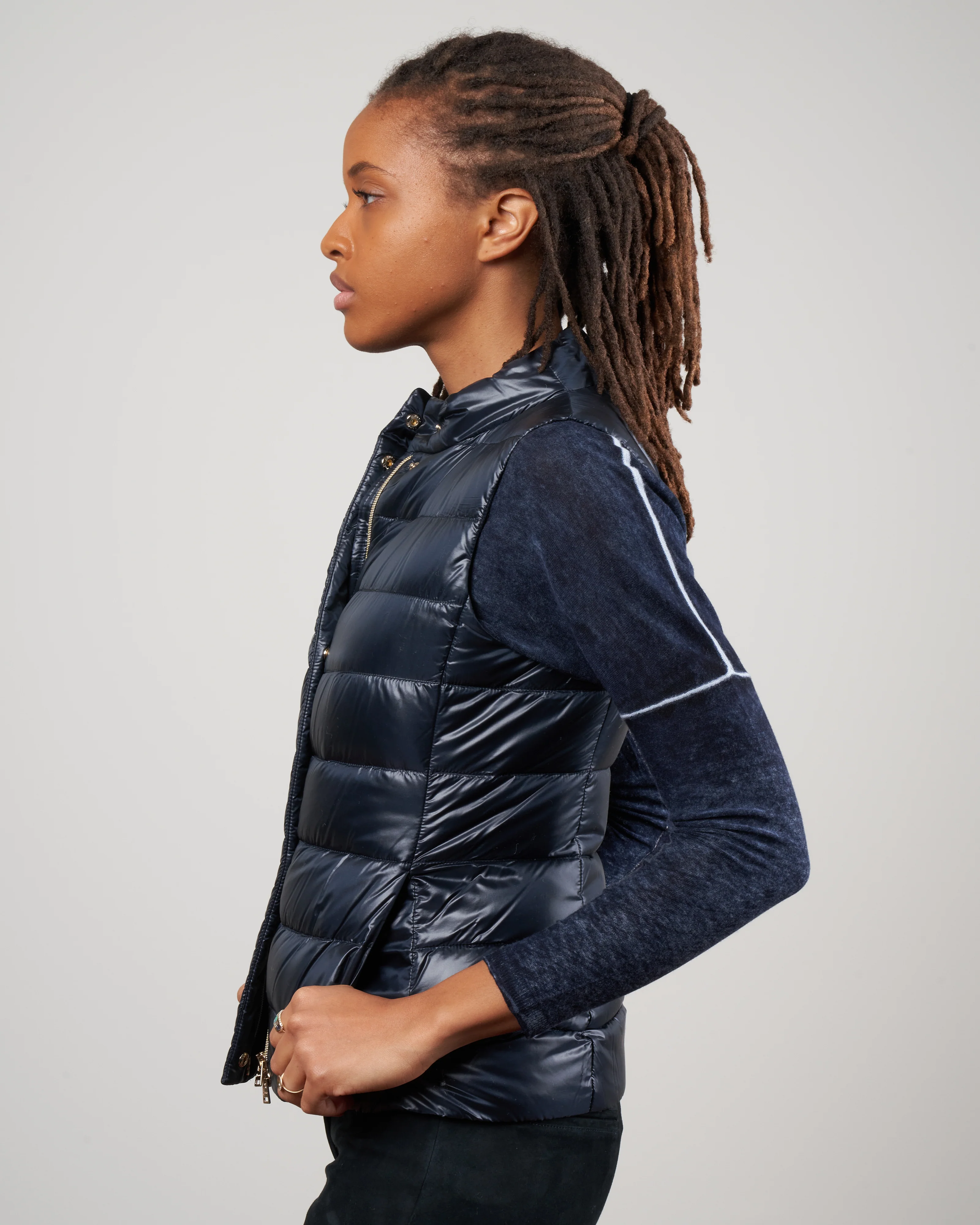 iconico nylon ultralight short vest - navy 9200 - Image 3