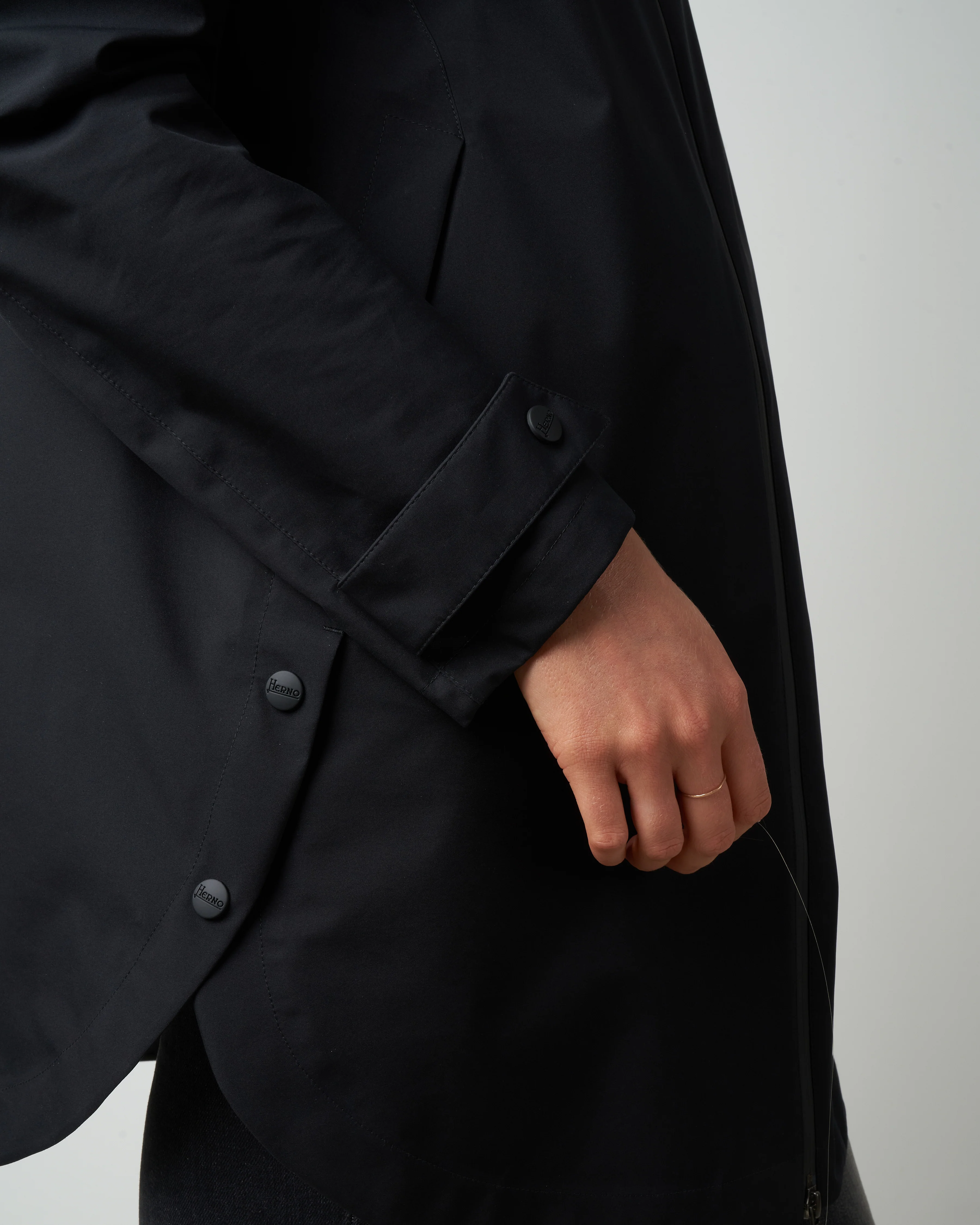 laminar coat w/ side snaps - black - Image 5