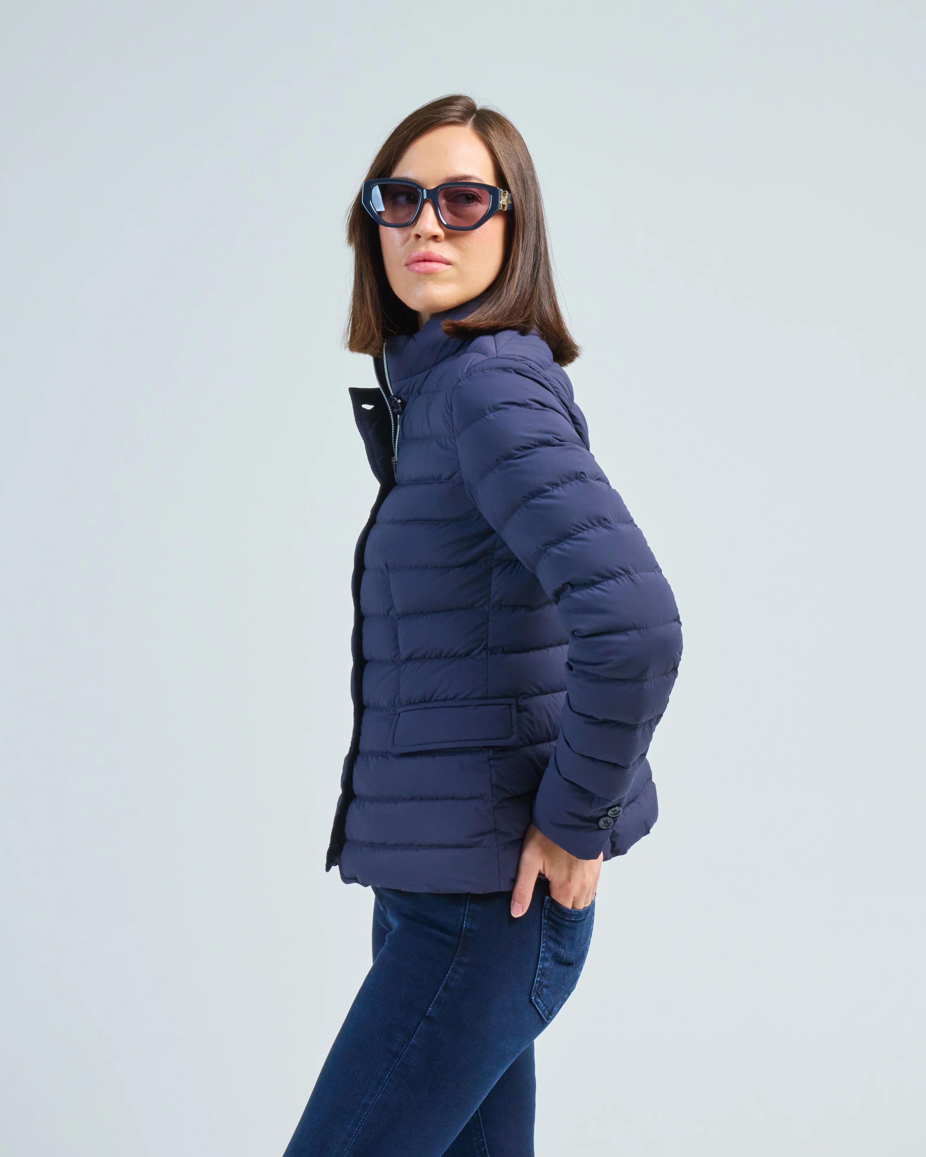 light nylon stretch packable jacket