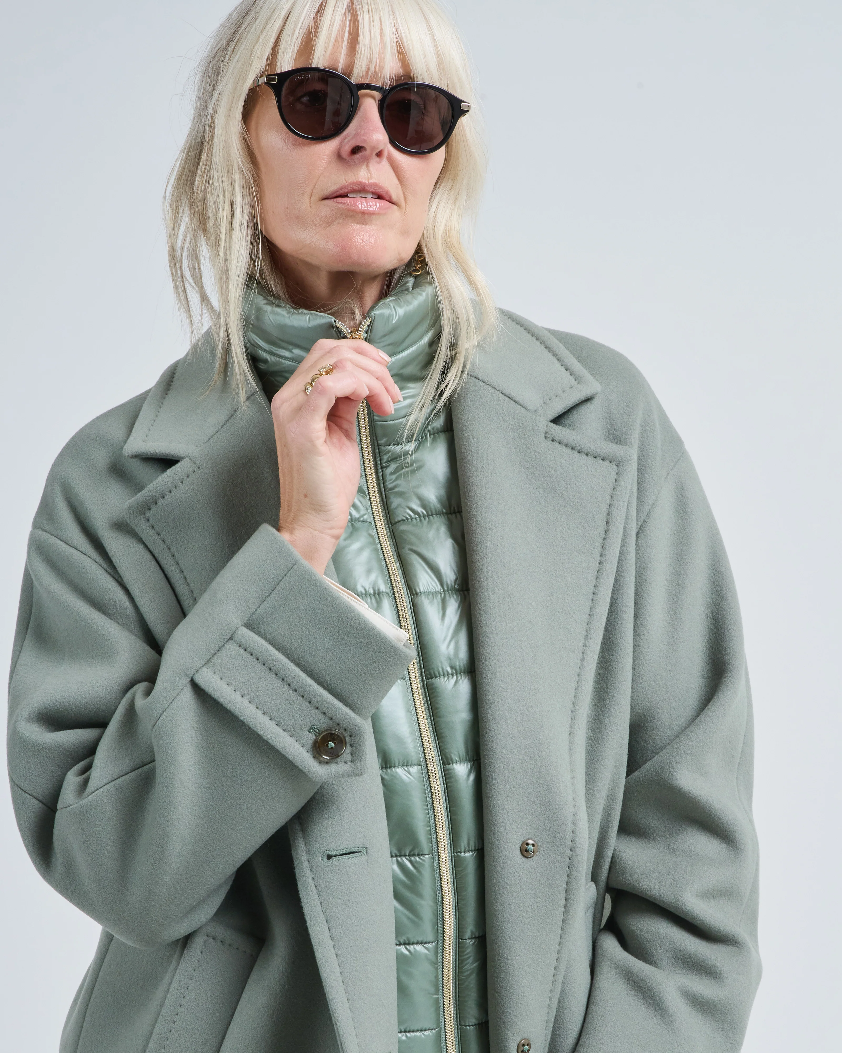 manteco wool sb coat w/ detachable bib - Image 2