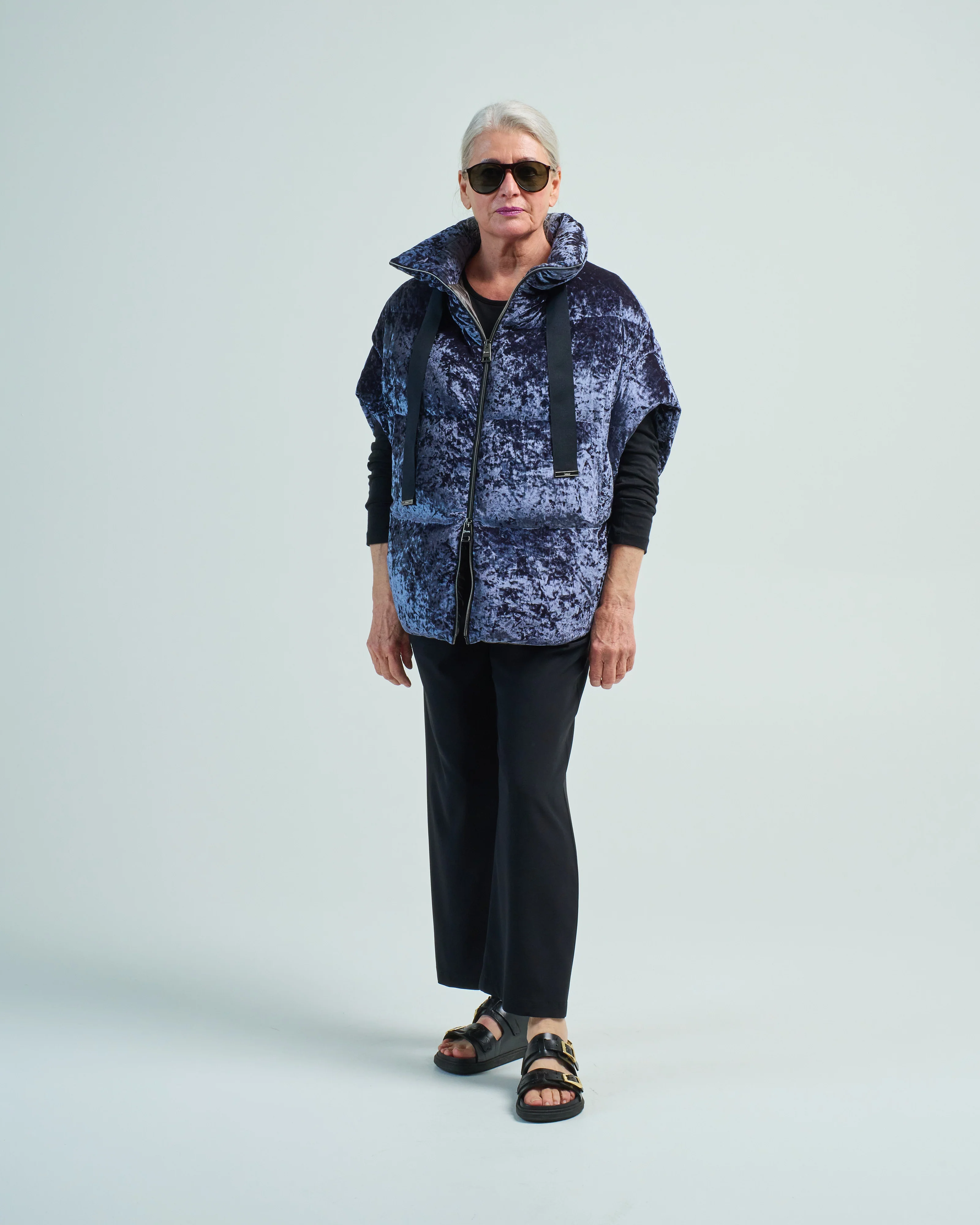 marbled velvet quilted vest - Image 2