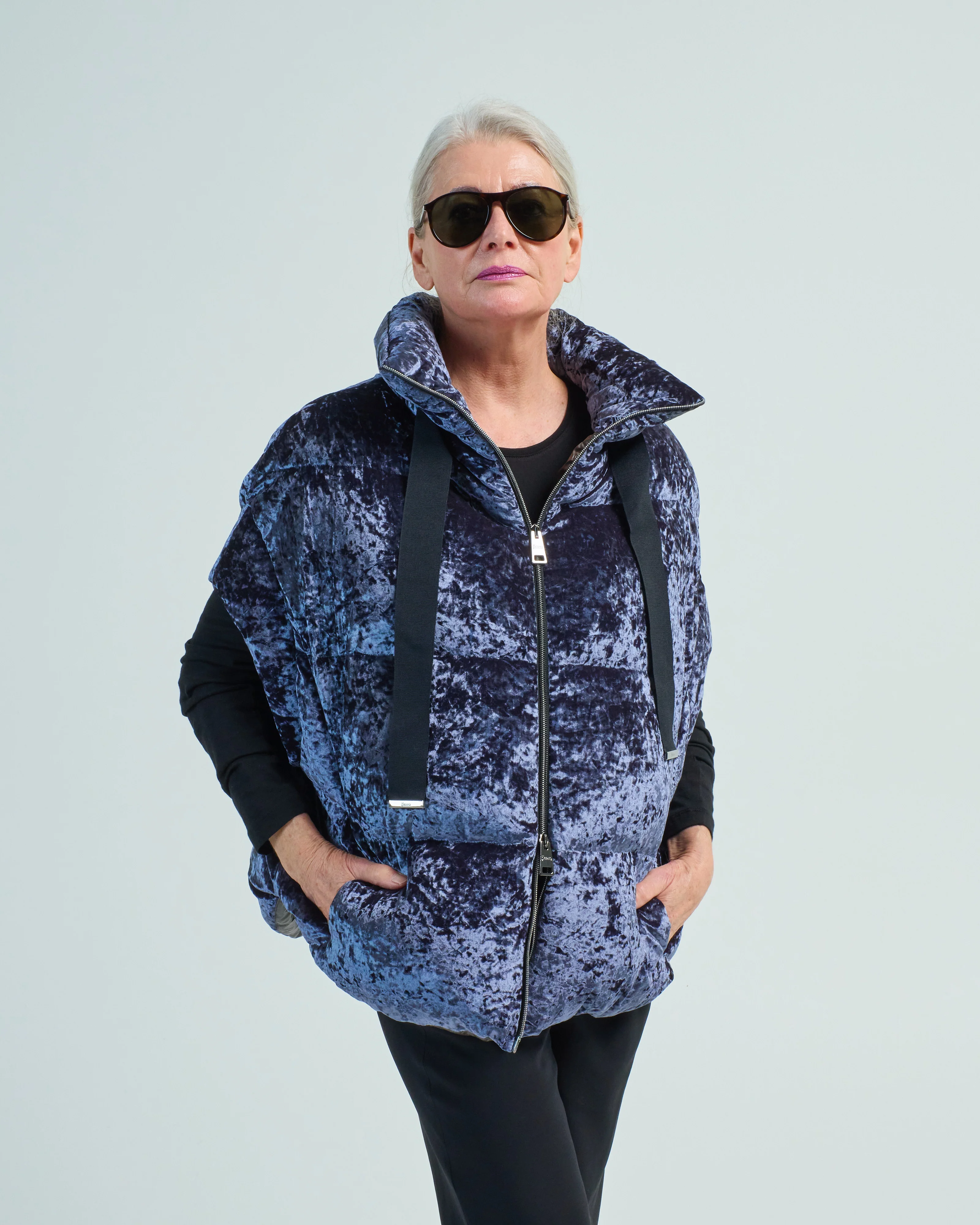 marbled velvet quilted vest - Image 4