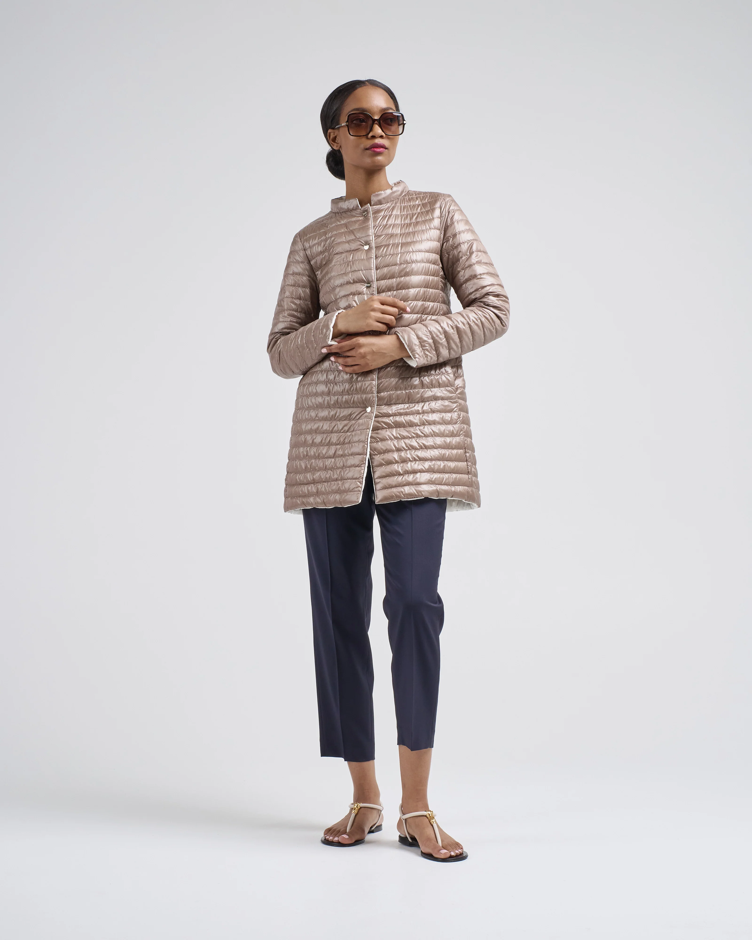 matte to shiny nylon reversible a-shape quilted coat - Image 3