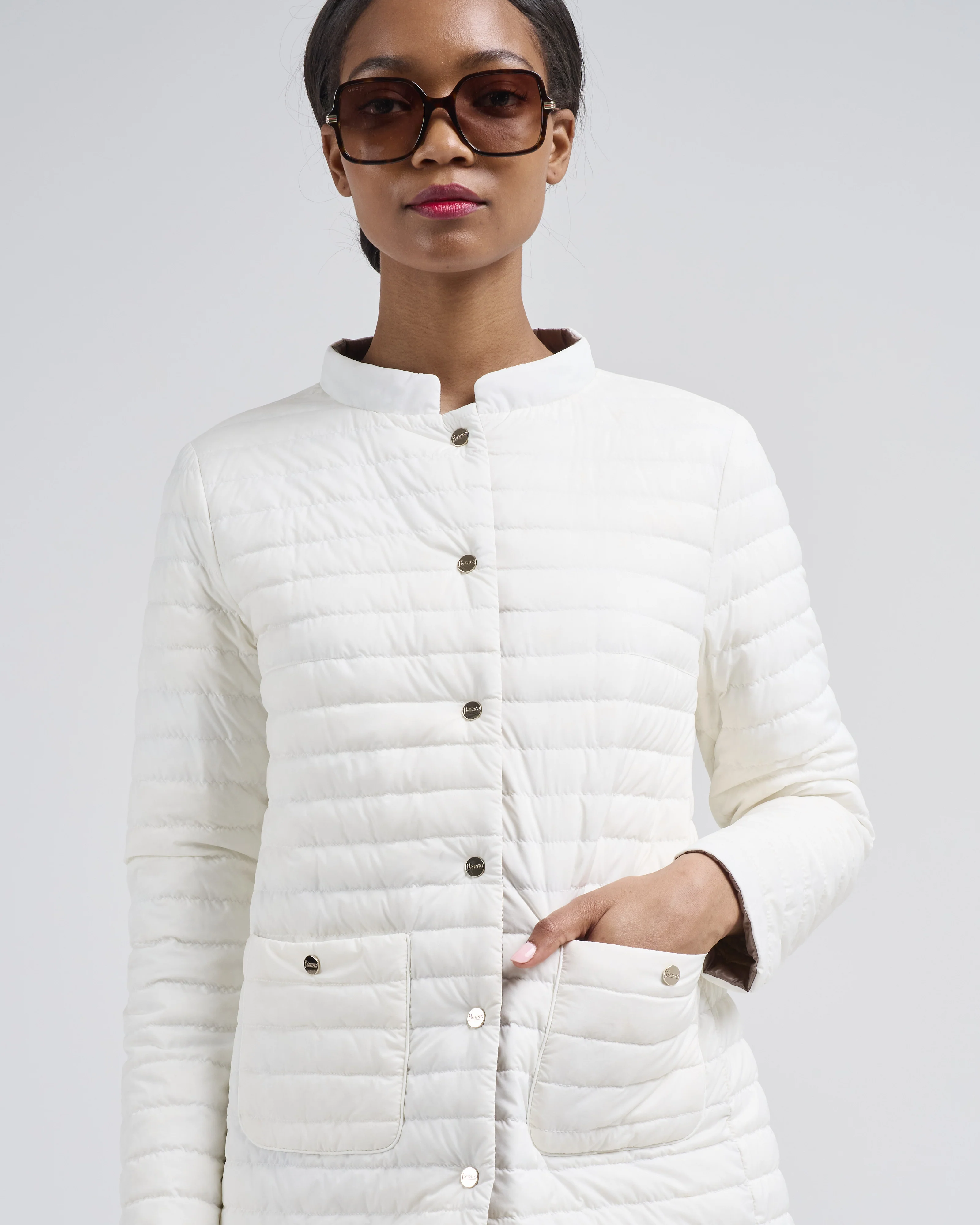 matte to shiny nylon reversible a-shape quilted coat - Image 7
