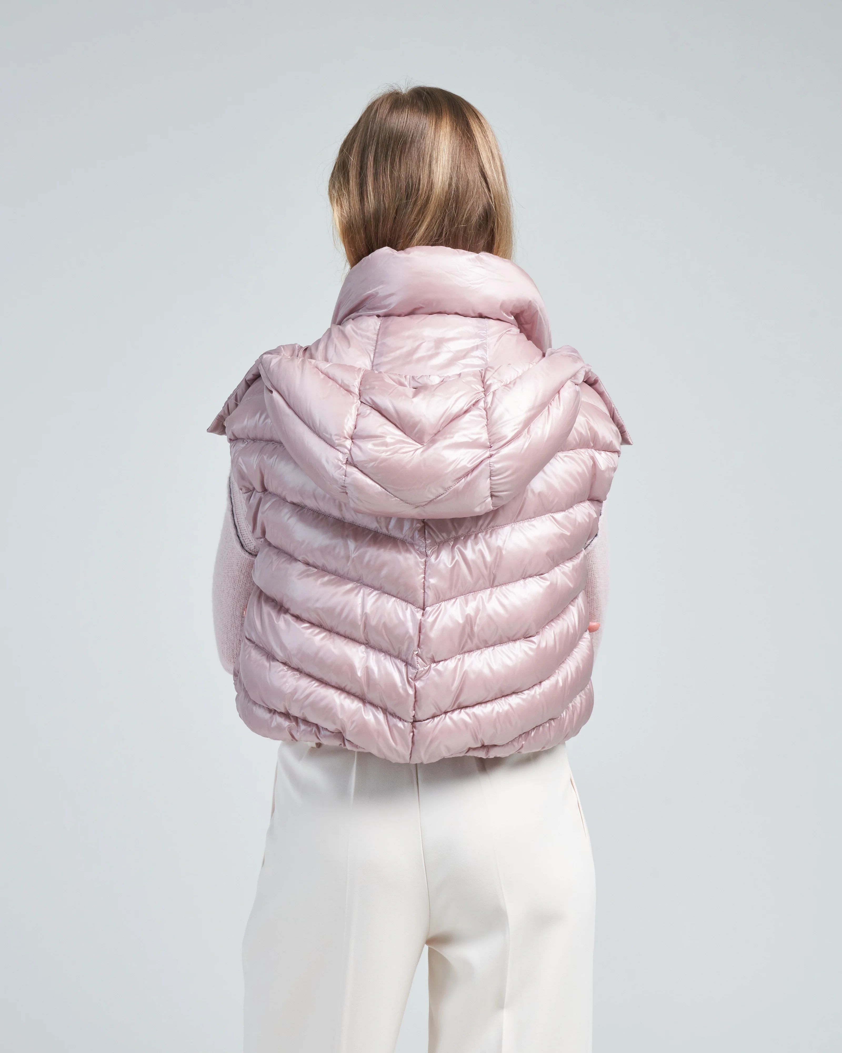 nylon ultralight chevron cropped hooded vest - Image 4
