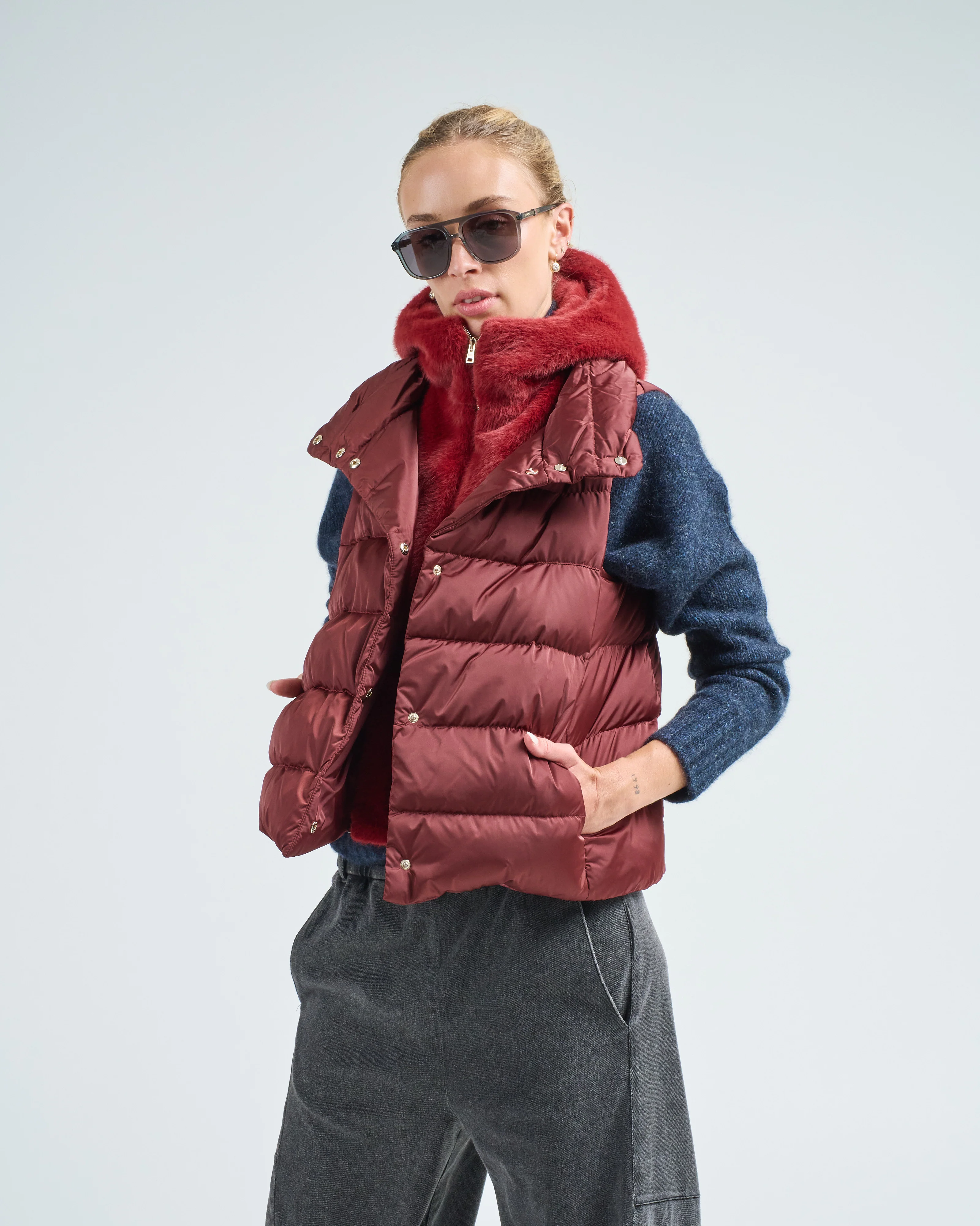 satin vest w/ detachable faux fur hood - Image 4