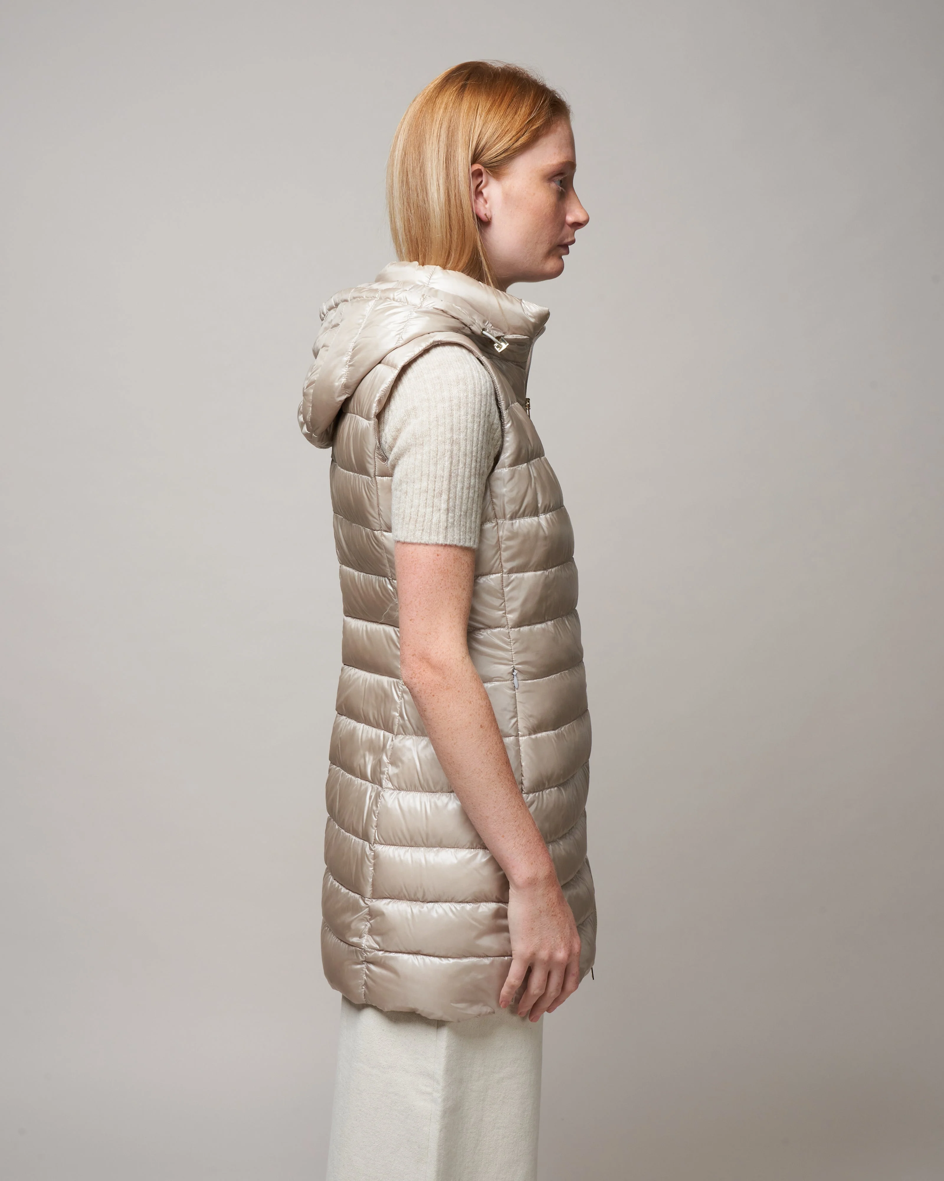serena ultralight long vest - chantilly - Image 3