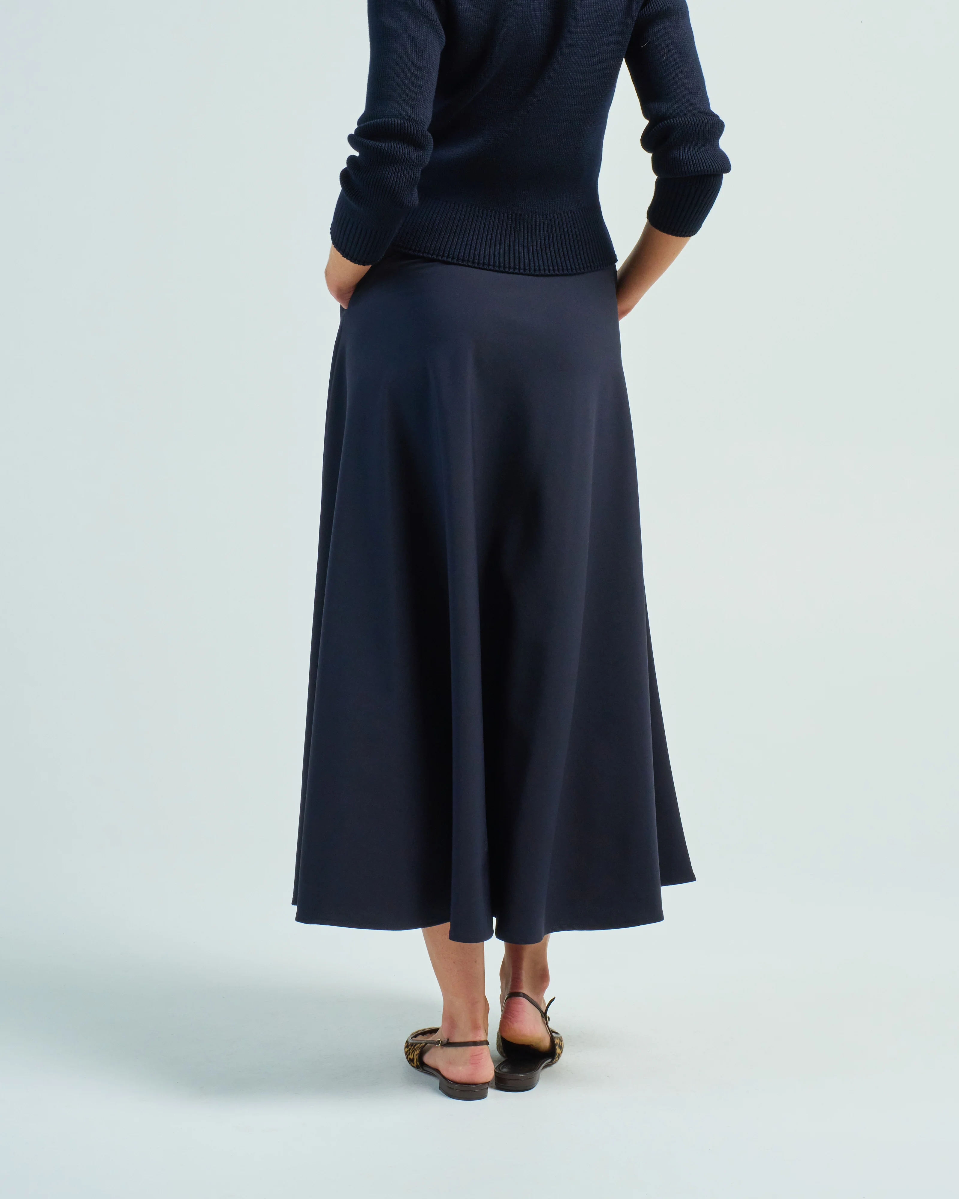 soft wool skirt - Image 4