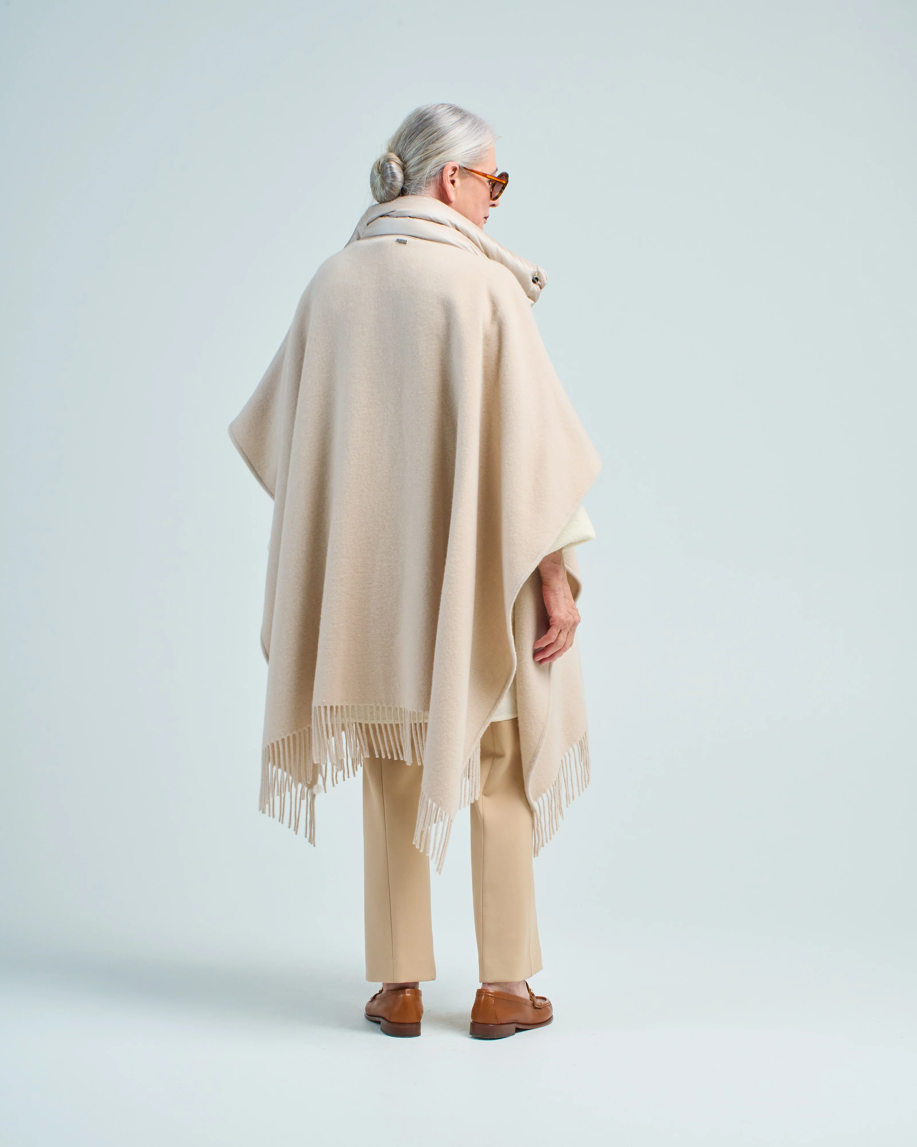 wool/cashmere open poncho - Image 4