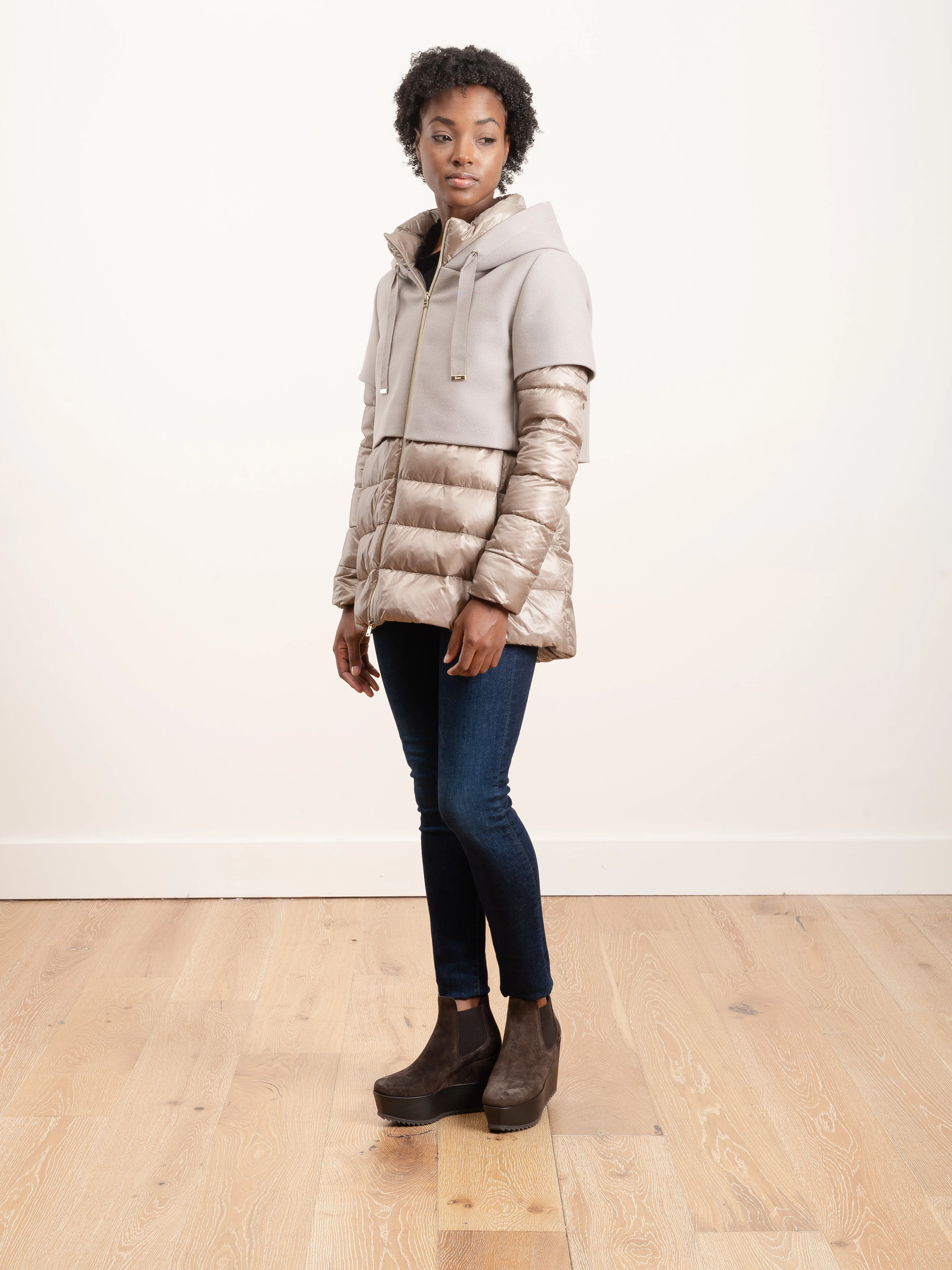 wool short jacket with hood - Image 6