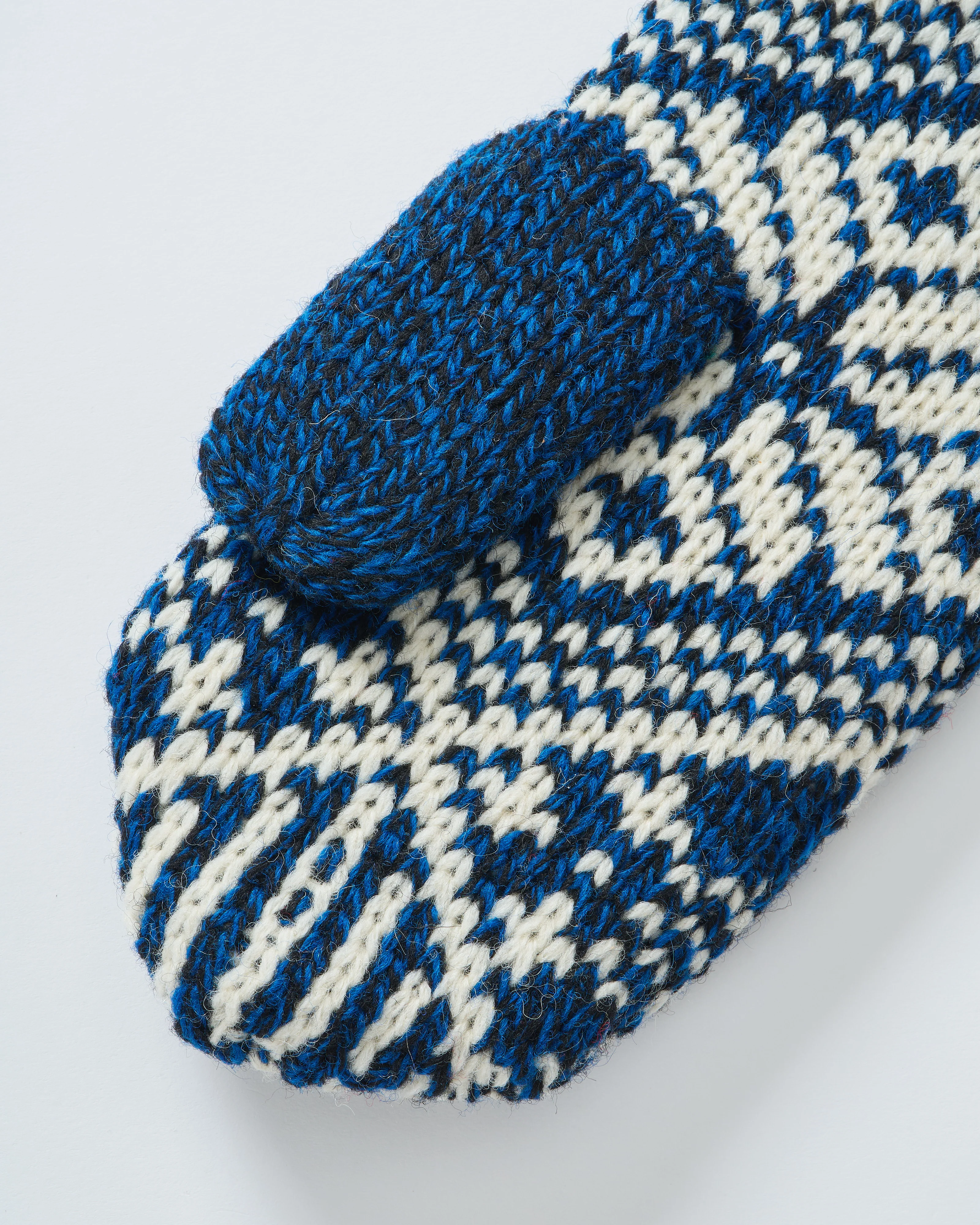 nordic wool mitt - Image 3