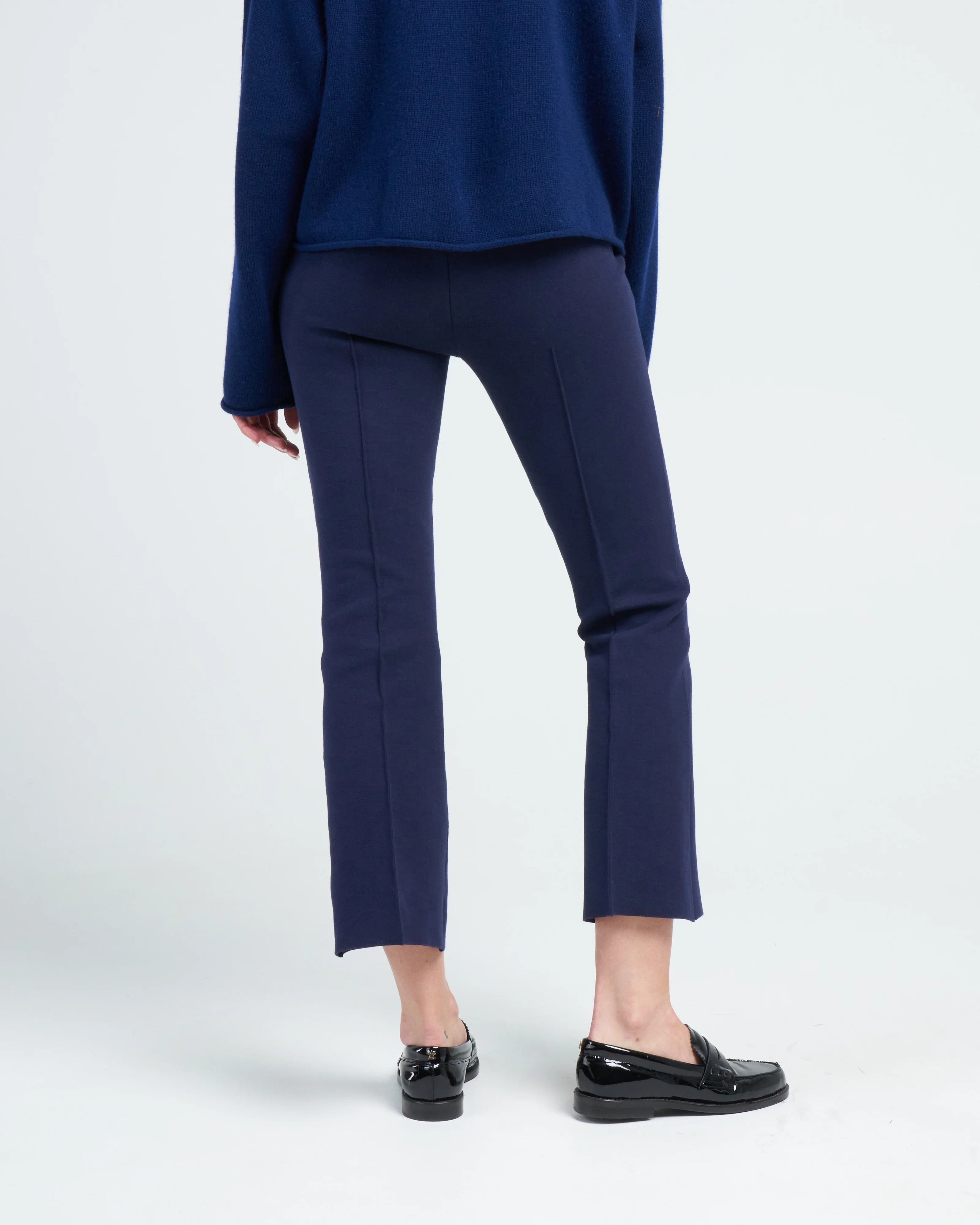 kick pant 27.5 - navy - Image 4