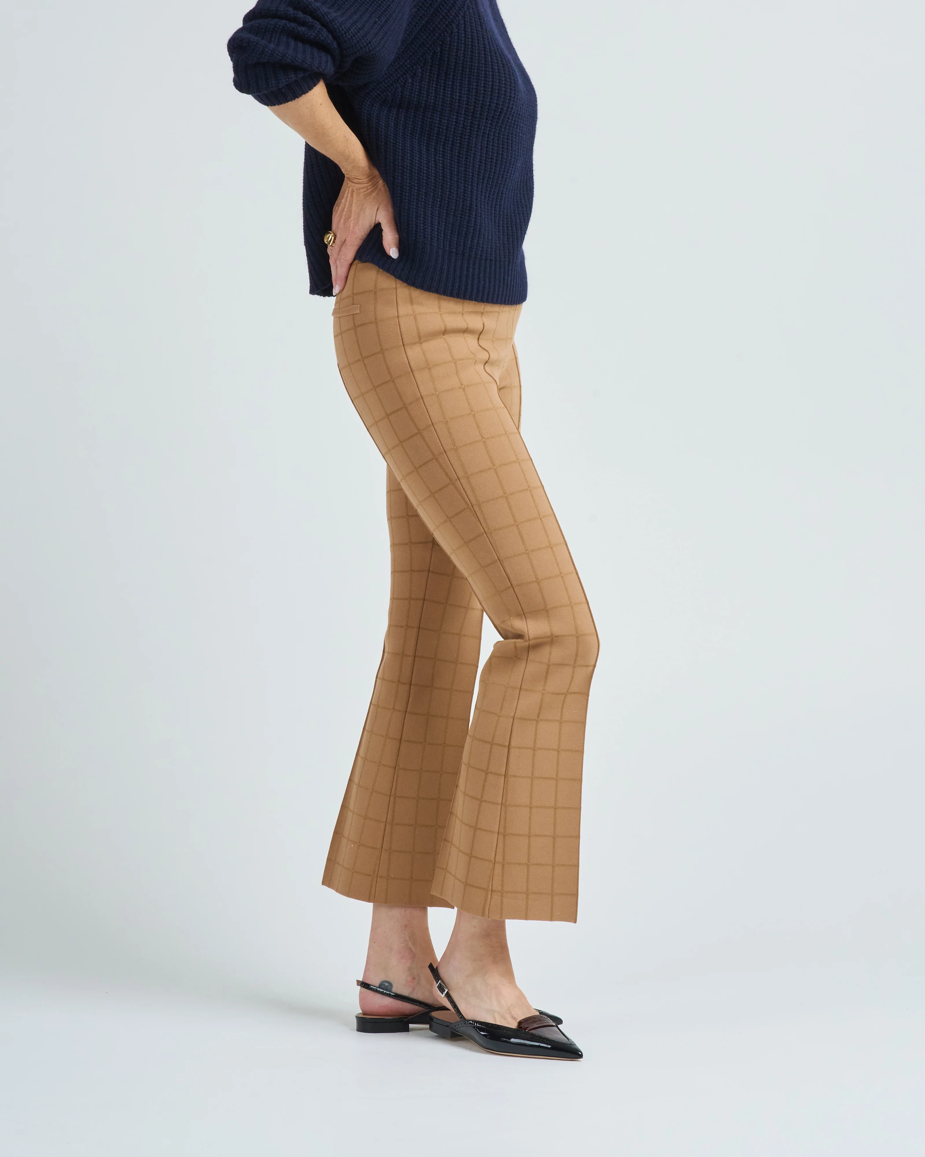 windowpane kick - Image 3
