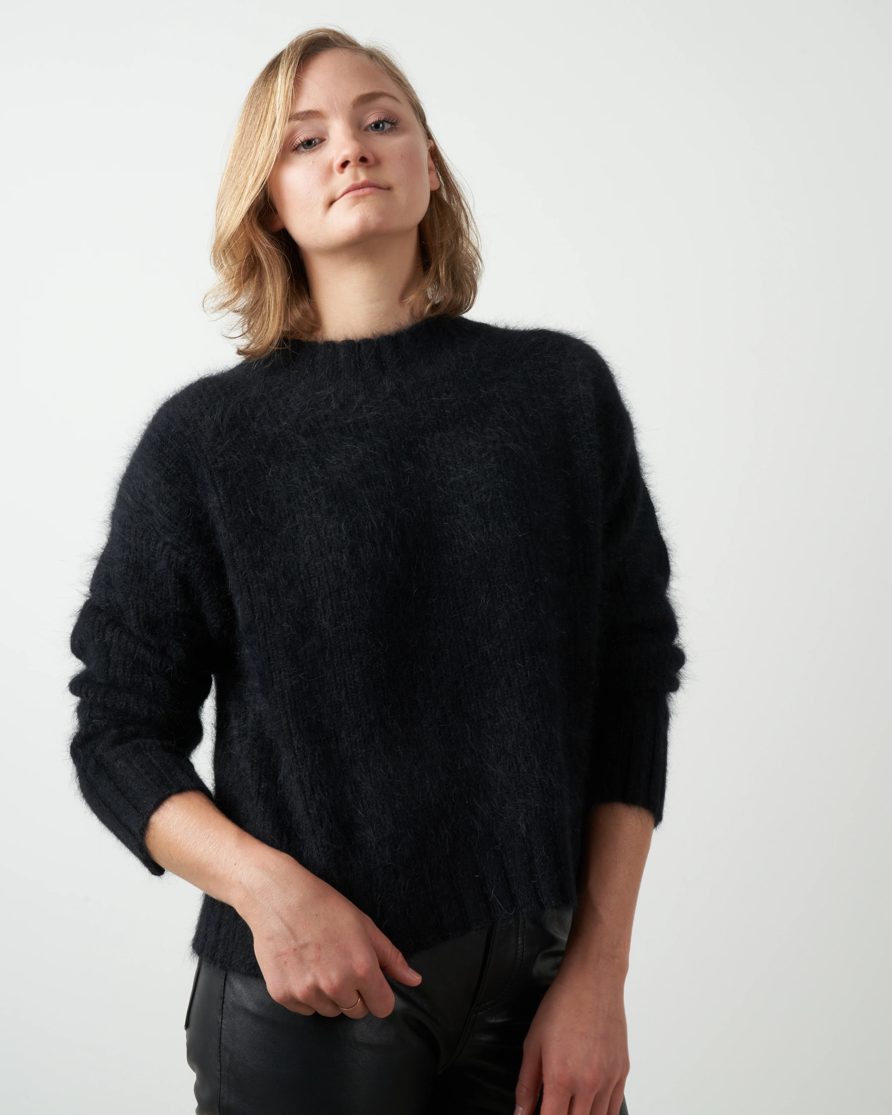 mixed angora pullover - black - Image 3