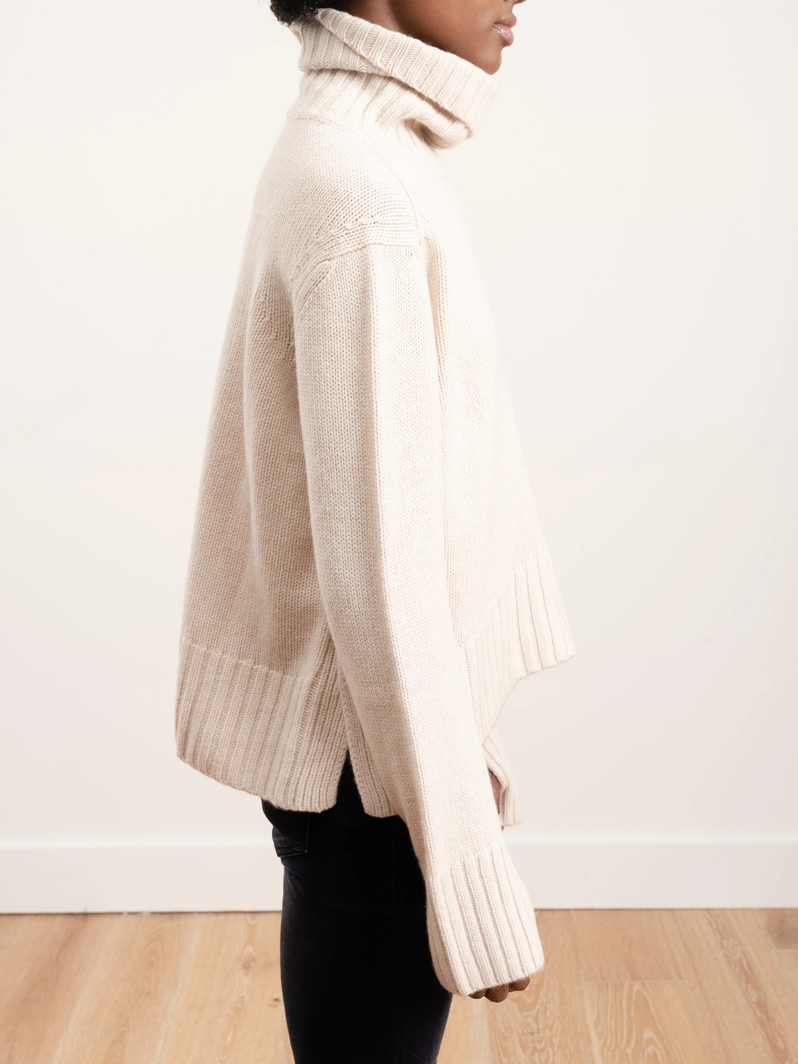 pullover turtleneck - Image 2