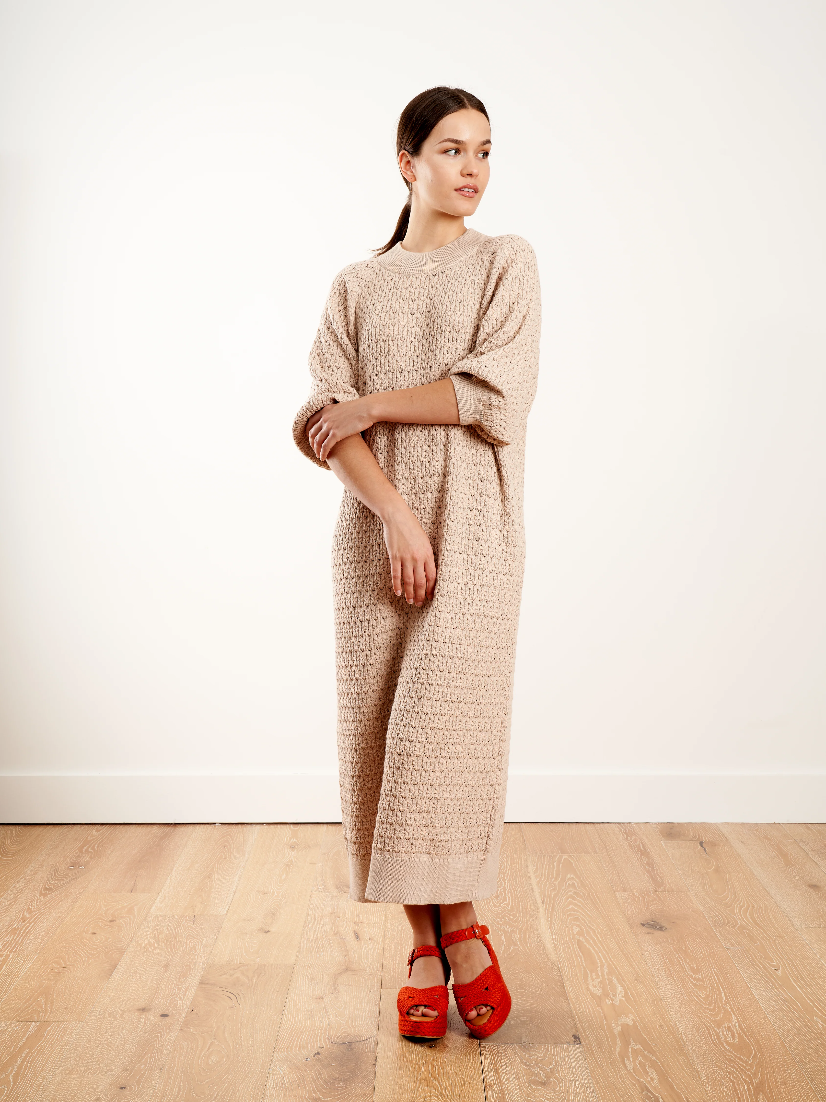 lace dress - light sand - Image 2