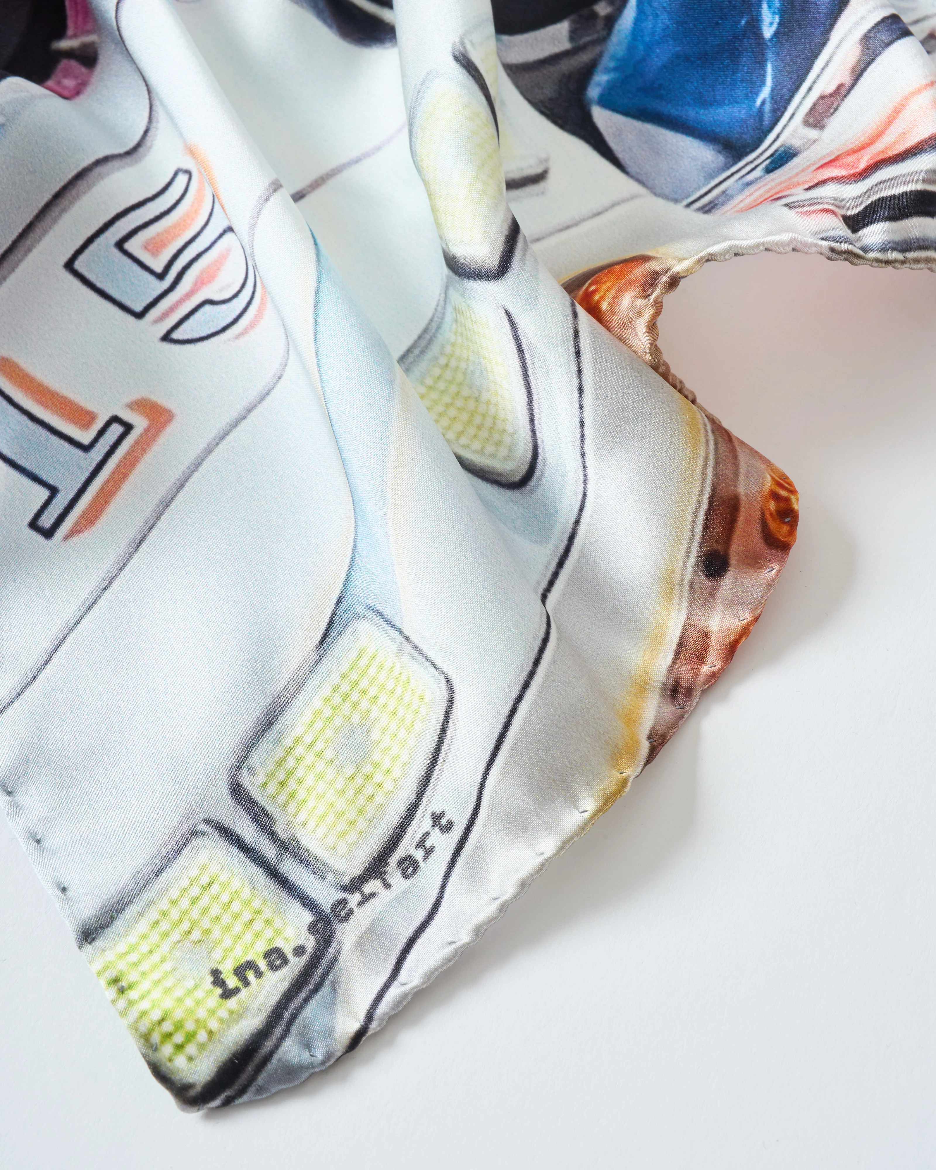 silk scarf - Image 4