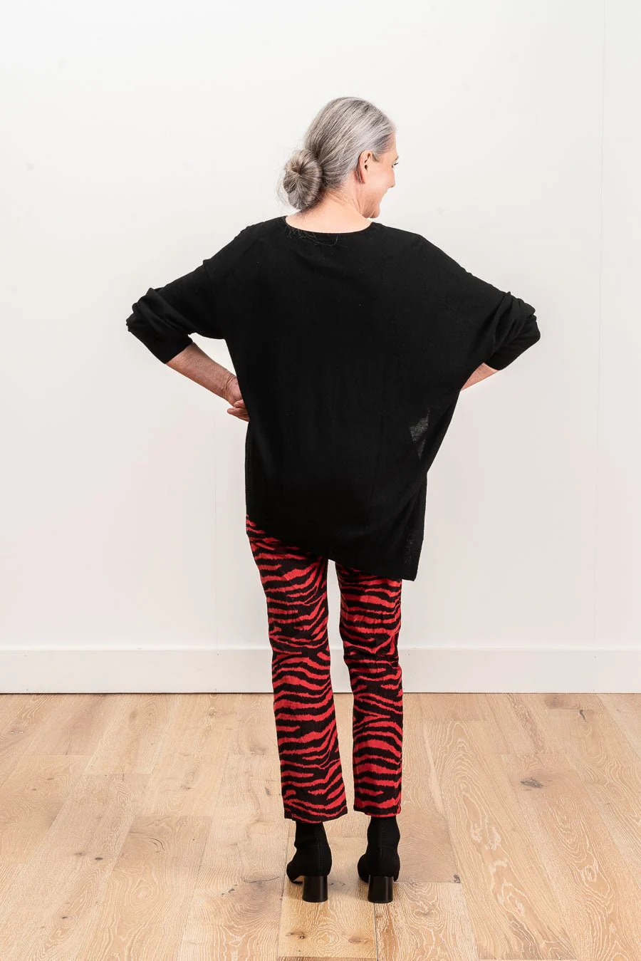 astia sweater - black - Image 3