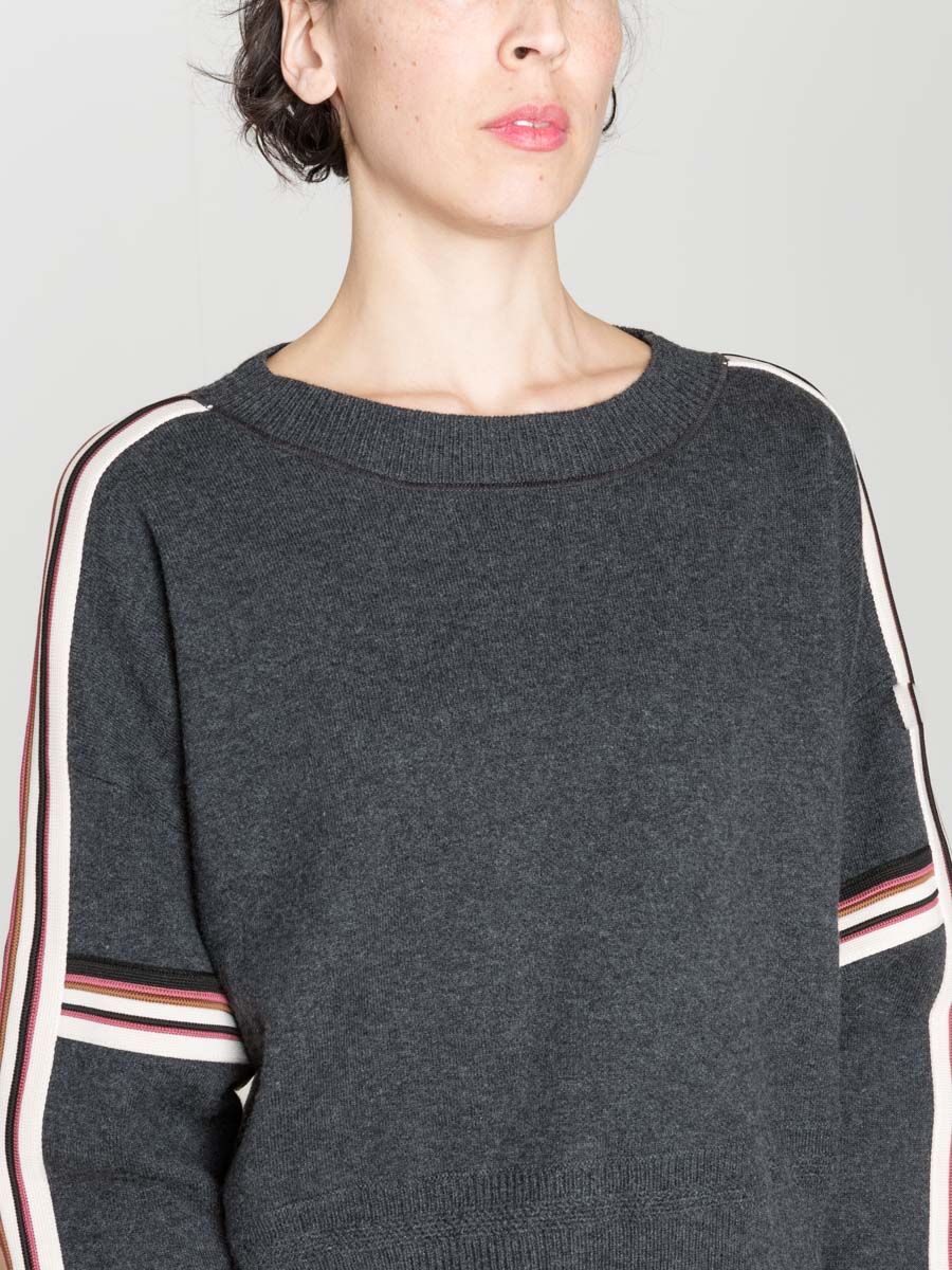 kao sweater - Image 4