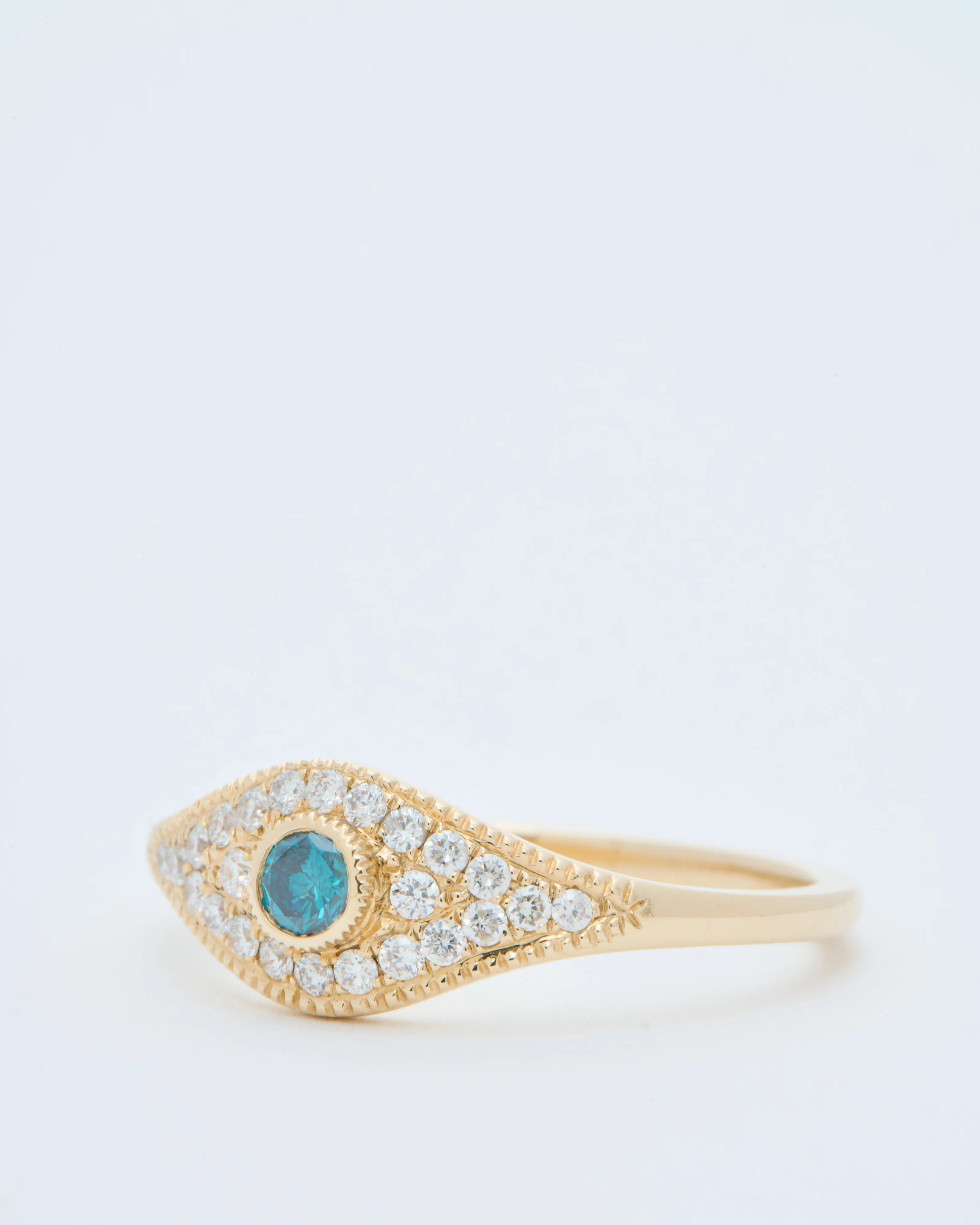 blue diamond center pave eye ring - Image 3
