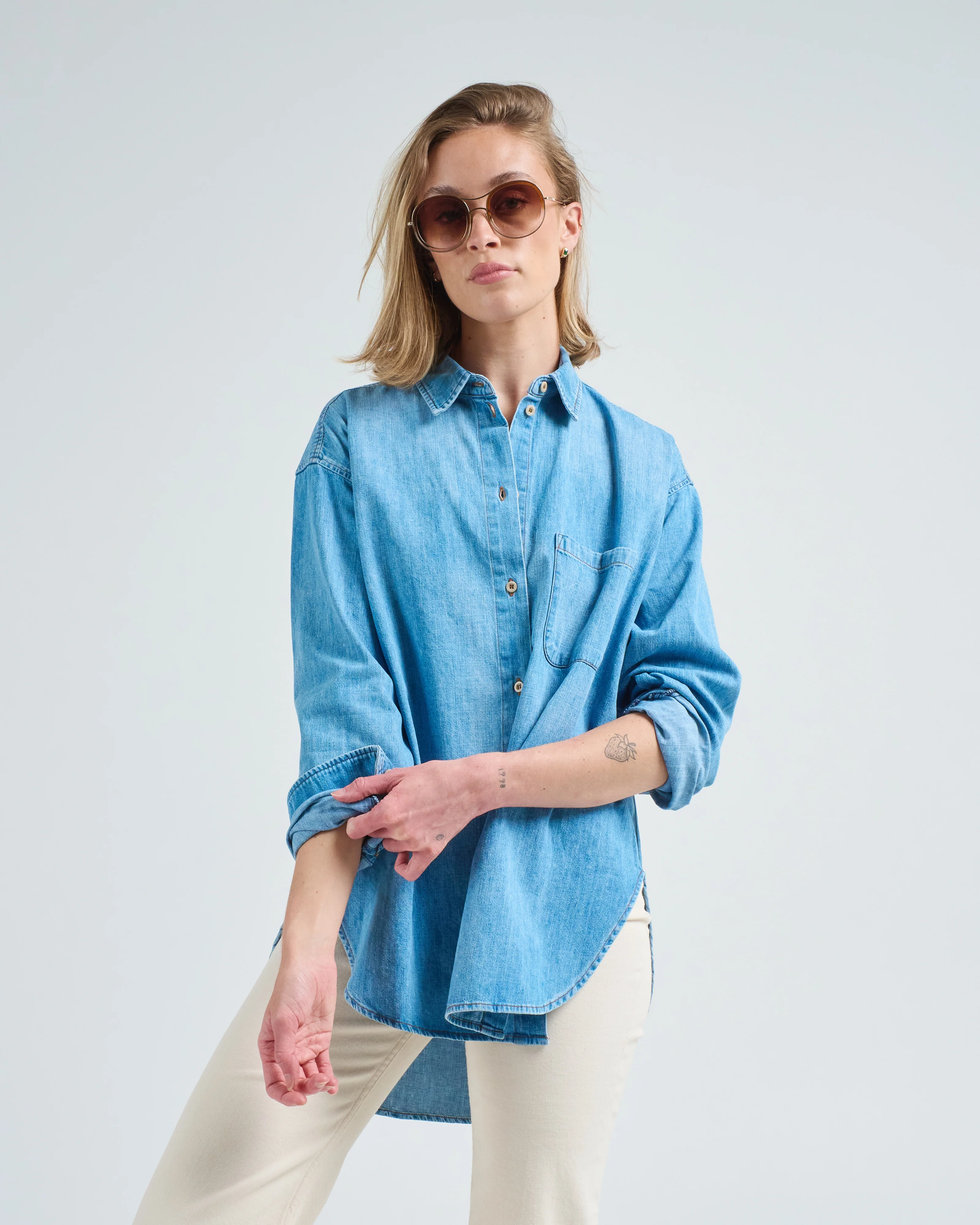the essential shirt - Image 3