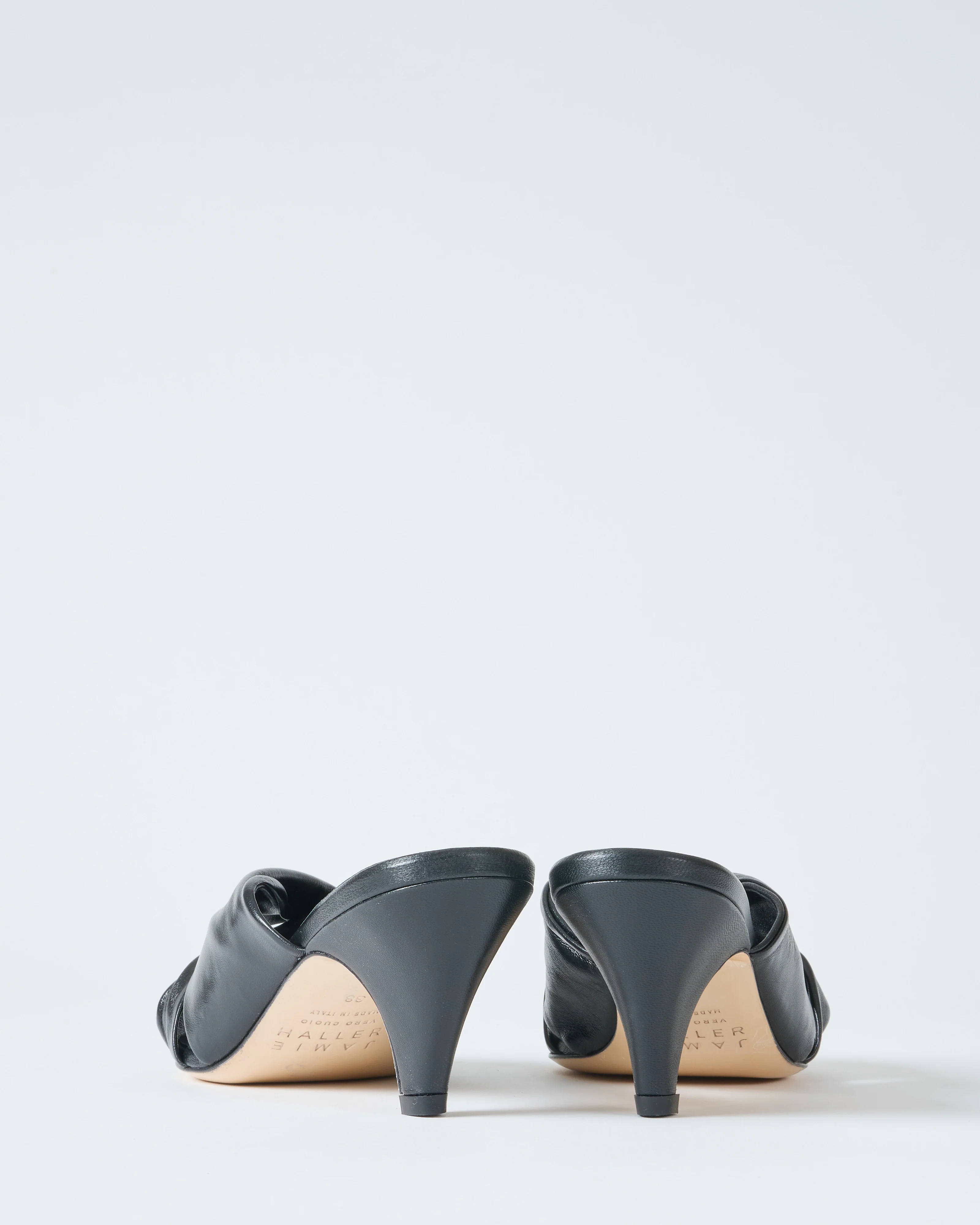 the knot heel - Image 4