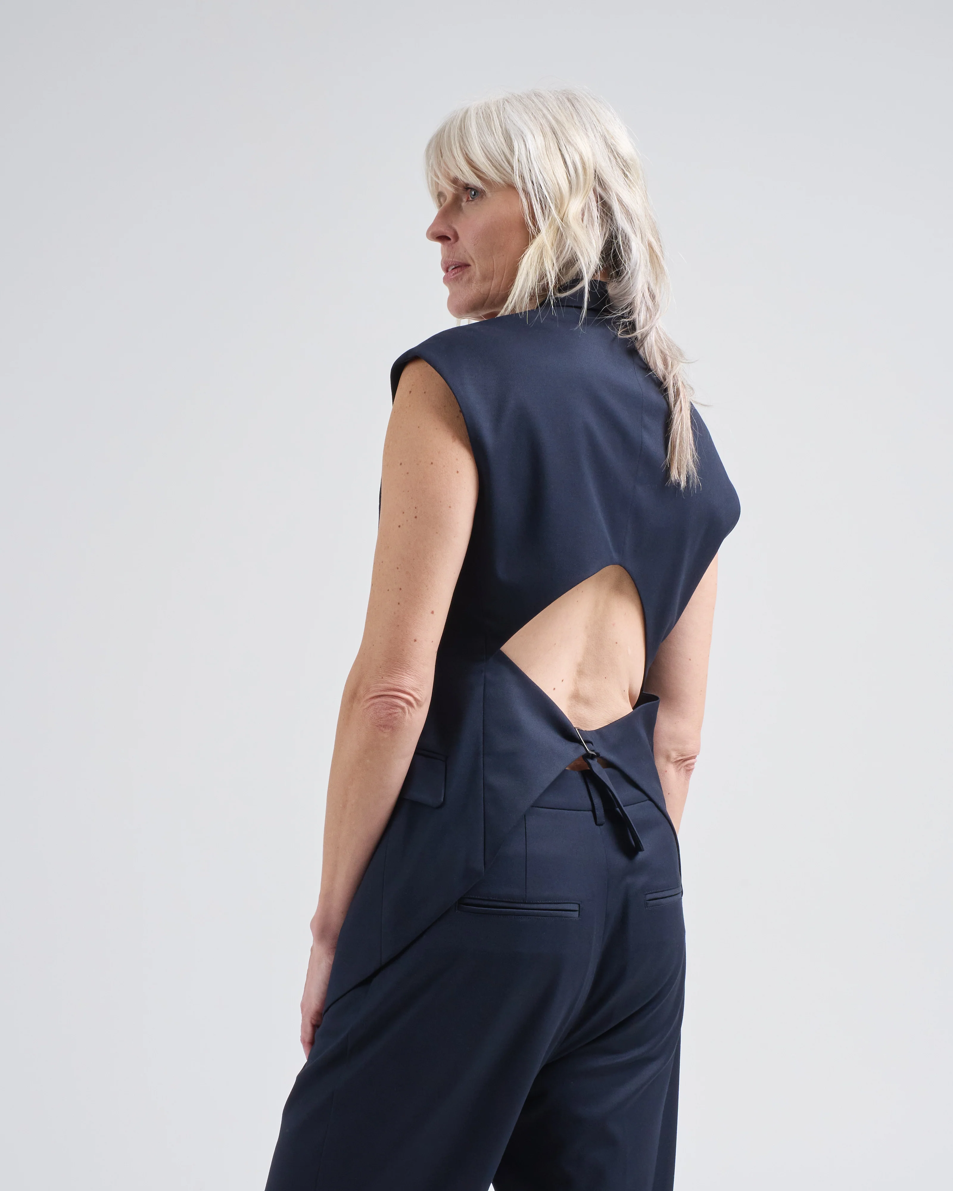 the missing blazer - Image 2
