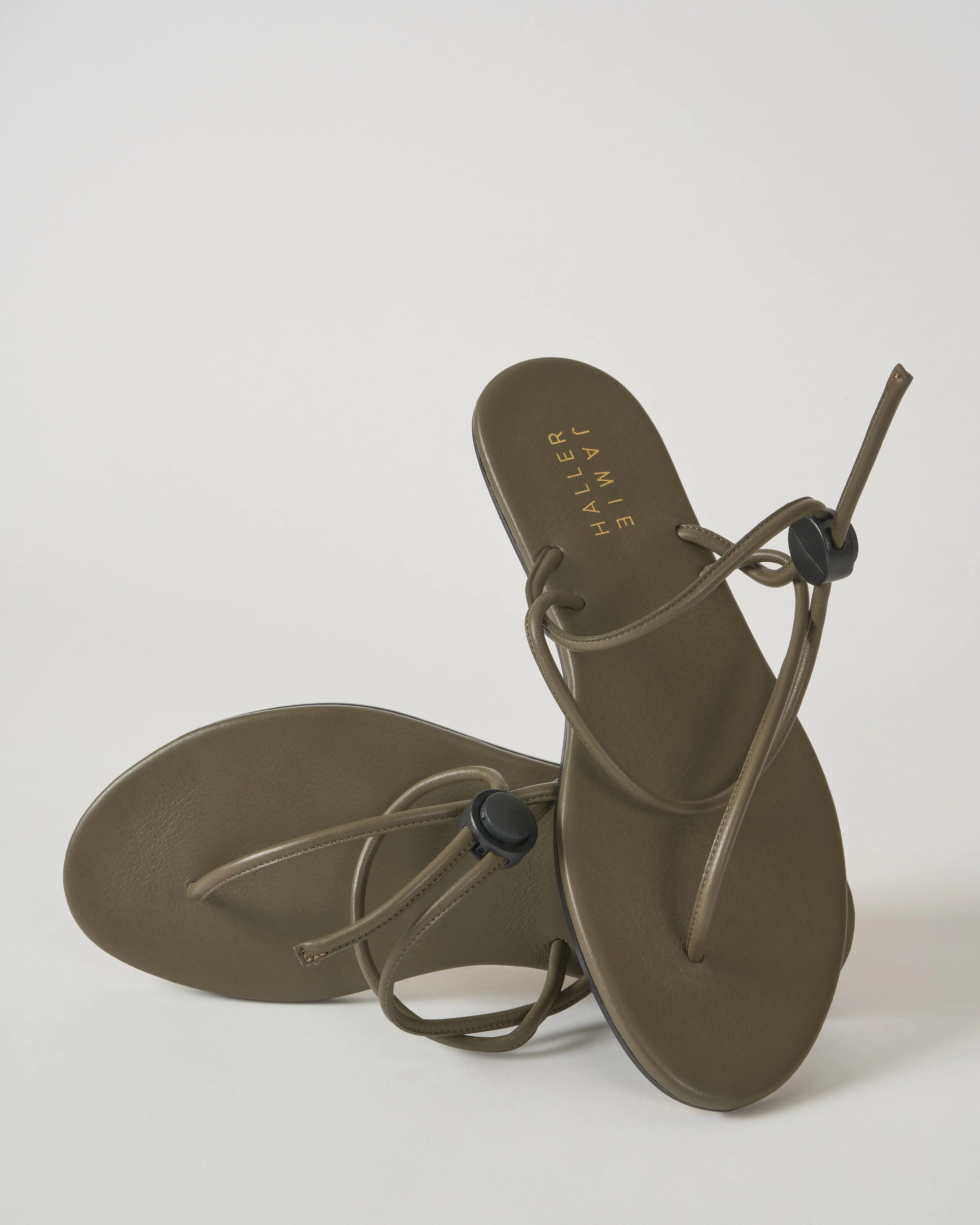 the string theory sandal - Image 3