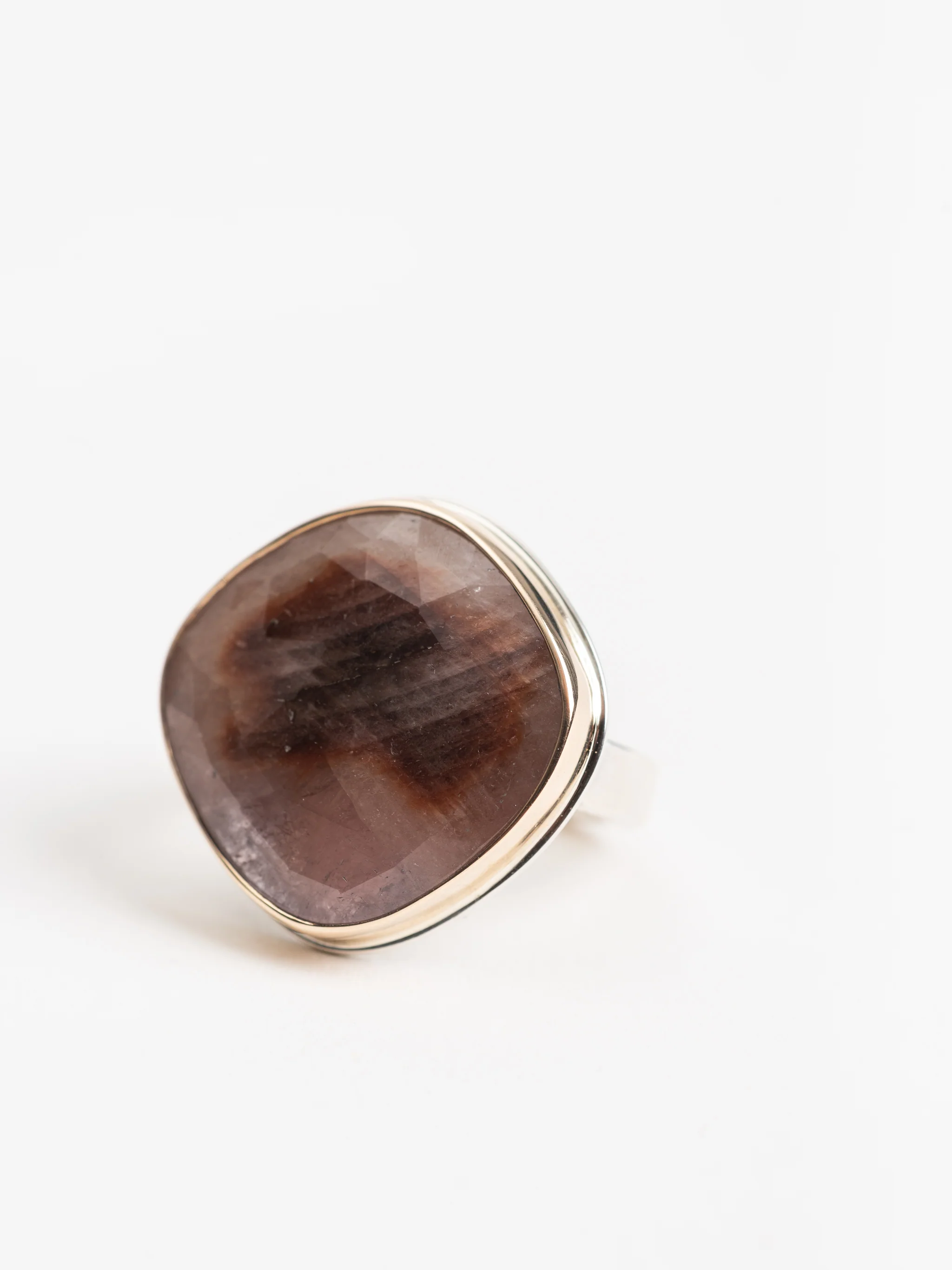 brown sapphire ring - Image 4