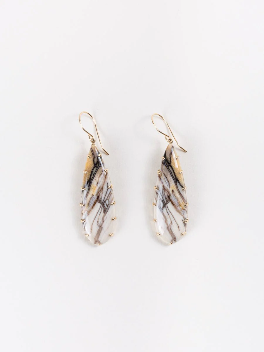 fossilized channel wood & gold earrings - Image 2