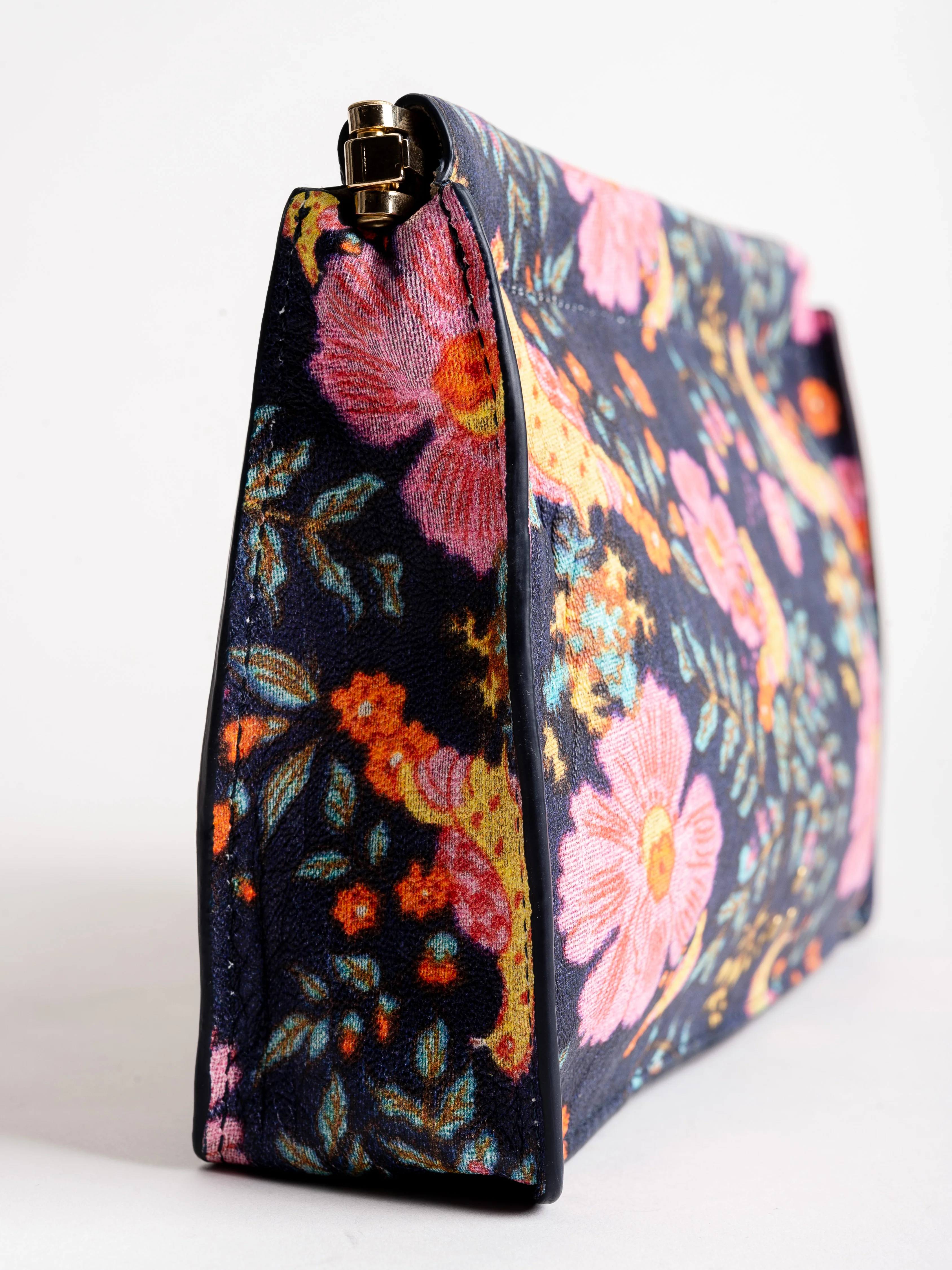 clic clac clutch - print india - Image 3