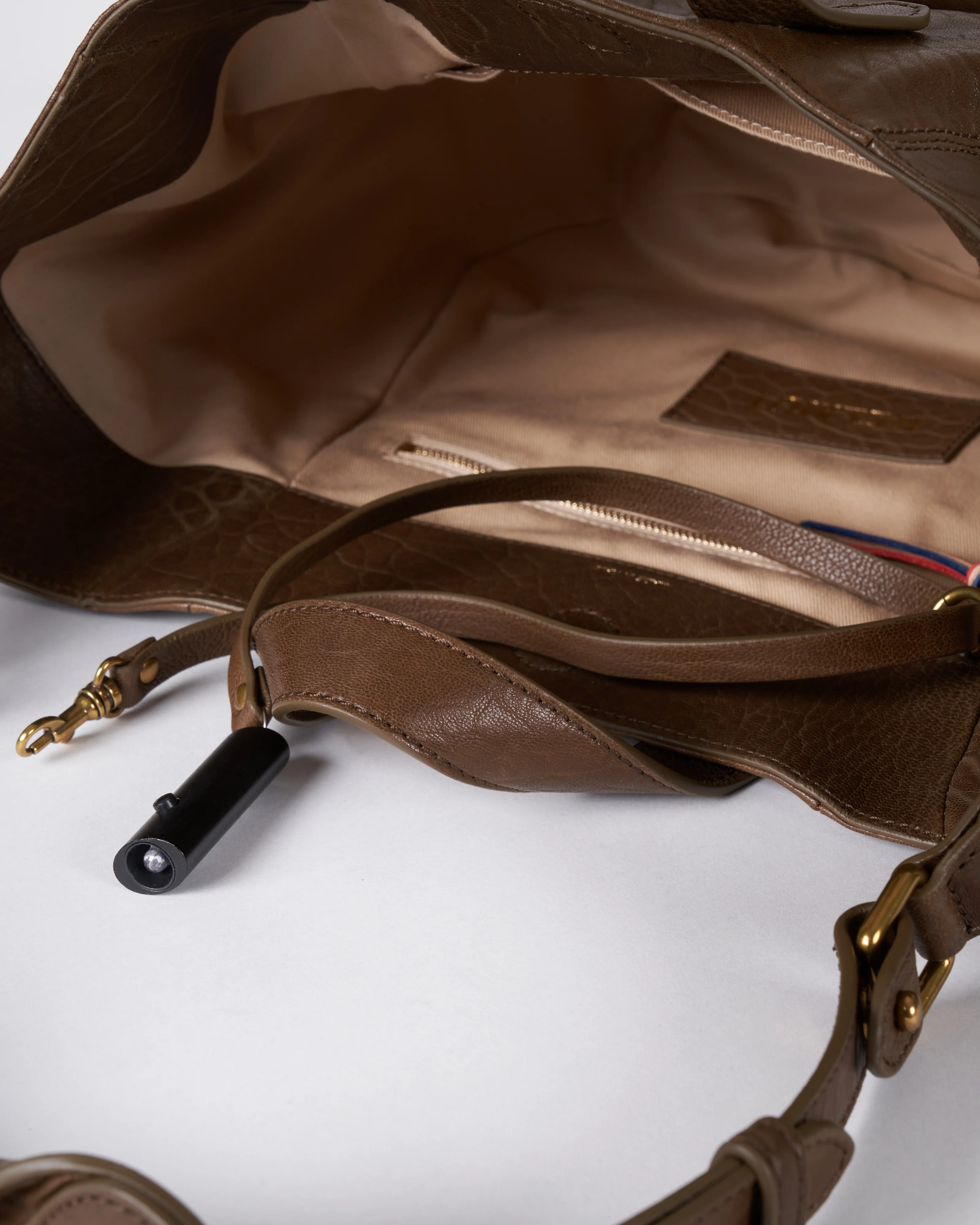 helmut hobo - jungle - Image 5