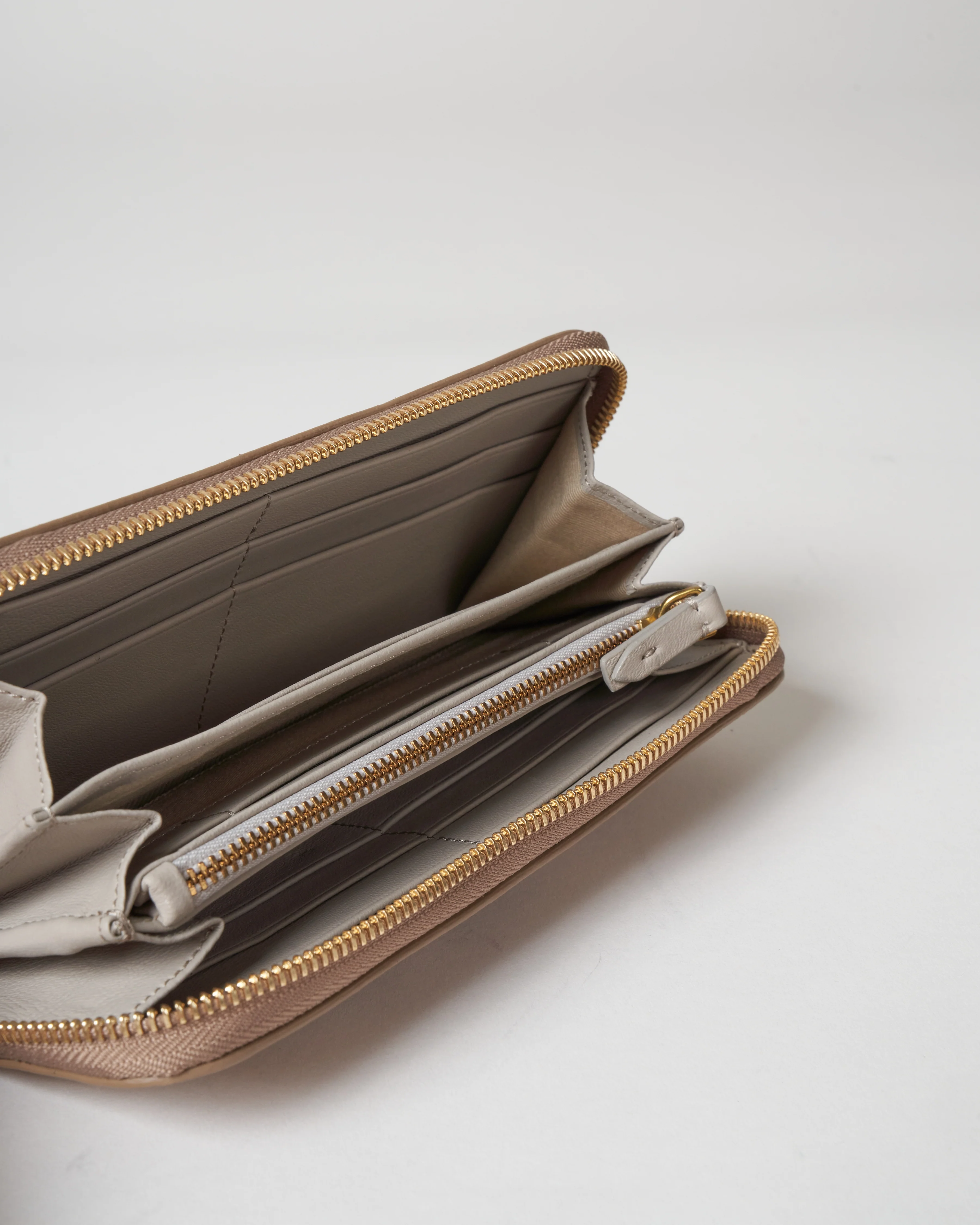 malcolm goatskin wallet - python lame - Image 4
