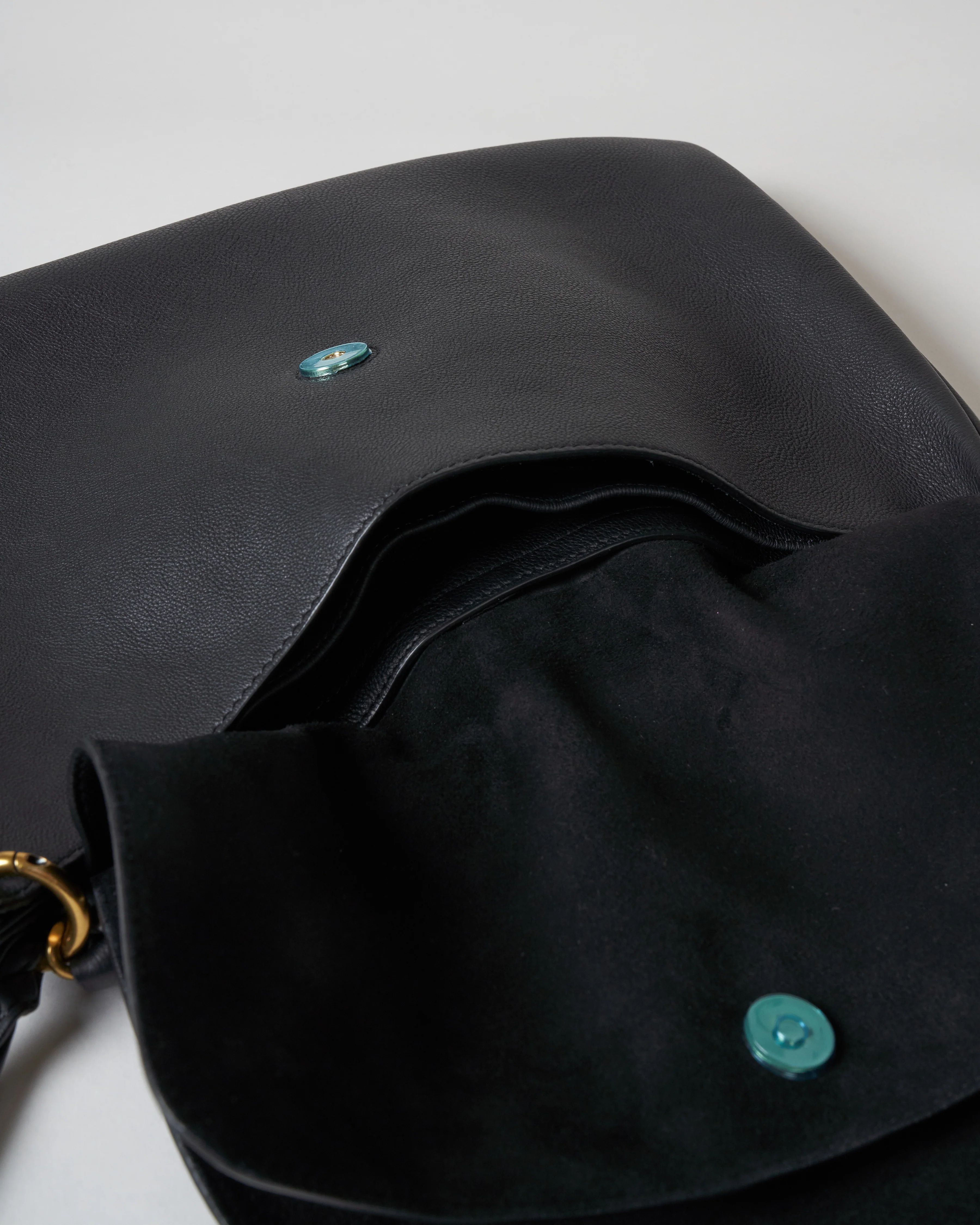 oscar calfskin bag - noir brass - Image 4