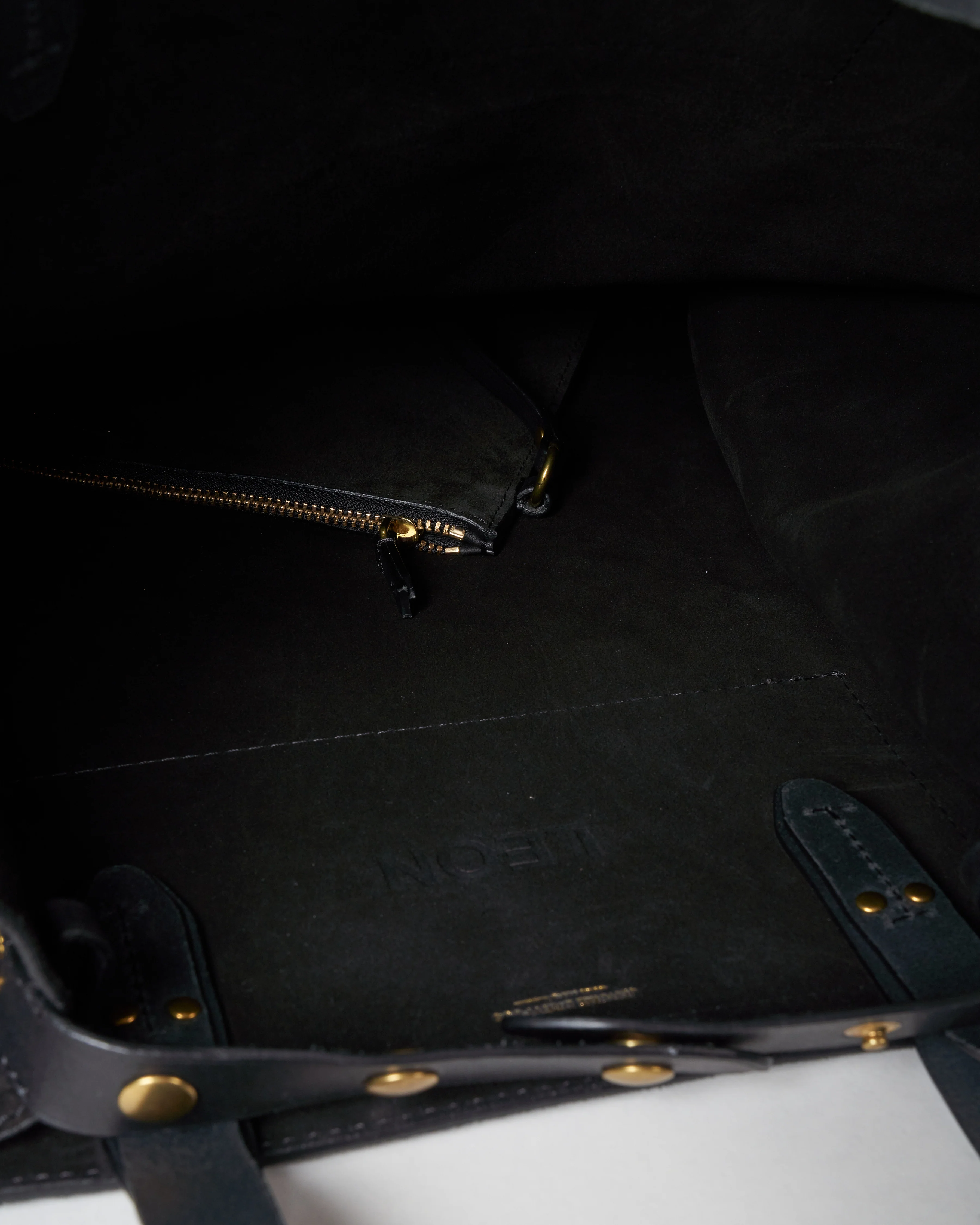 split suede tote - noir - Image 5