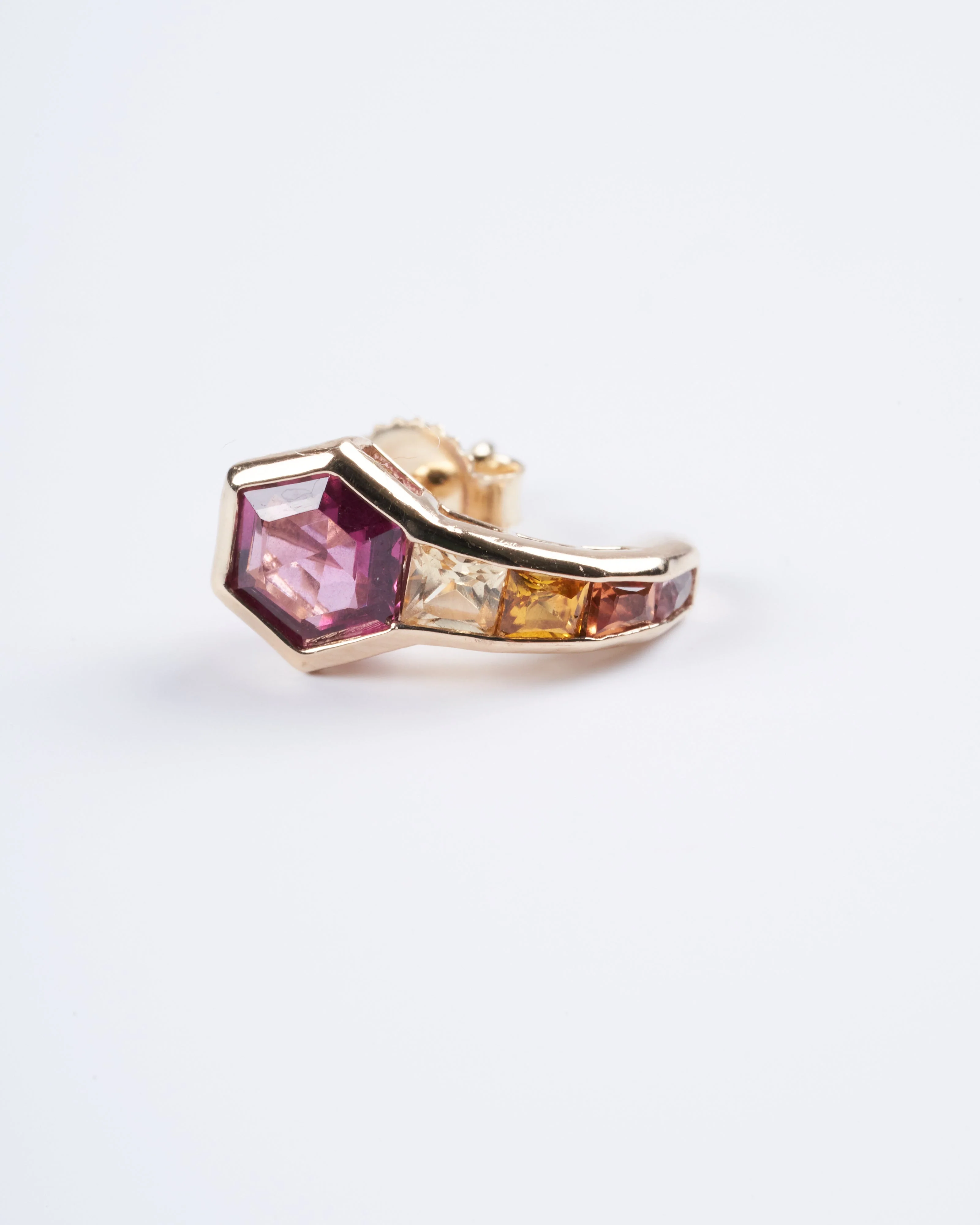pod earrings with rhodolite garnets and yellow sapphires in yellow gold - yellow - Image 3