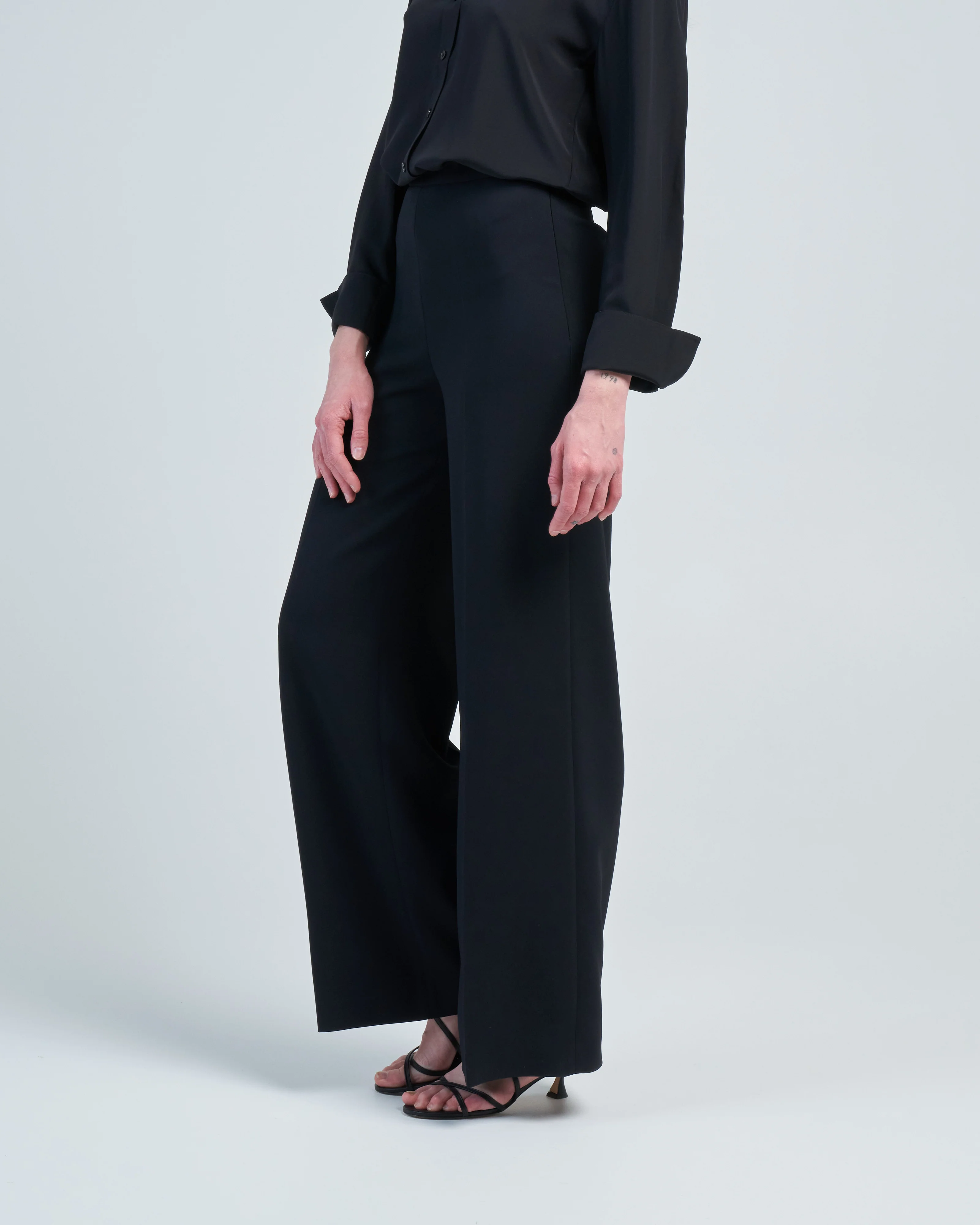 alane pant - Image 3
