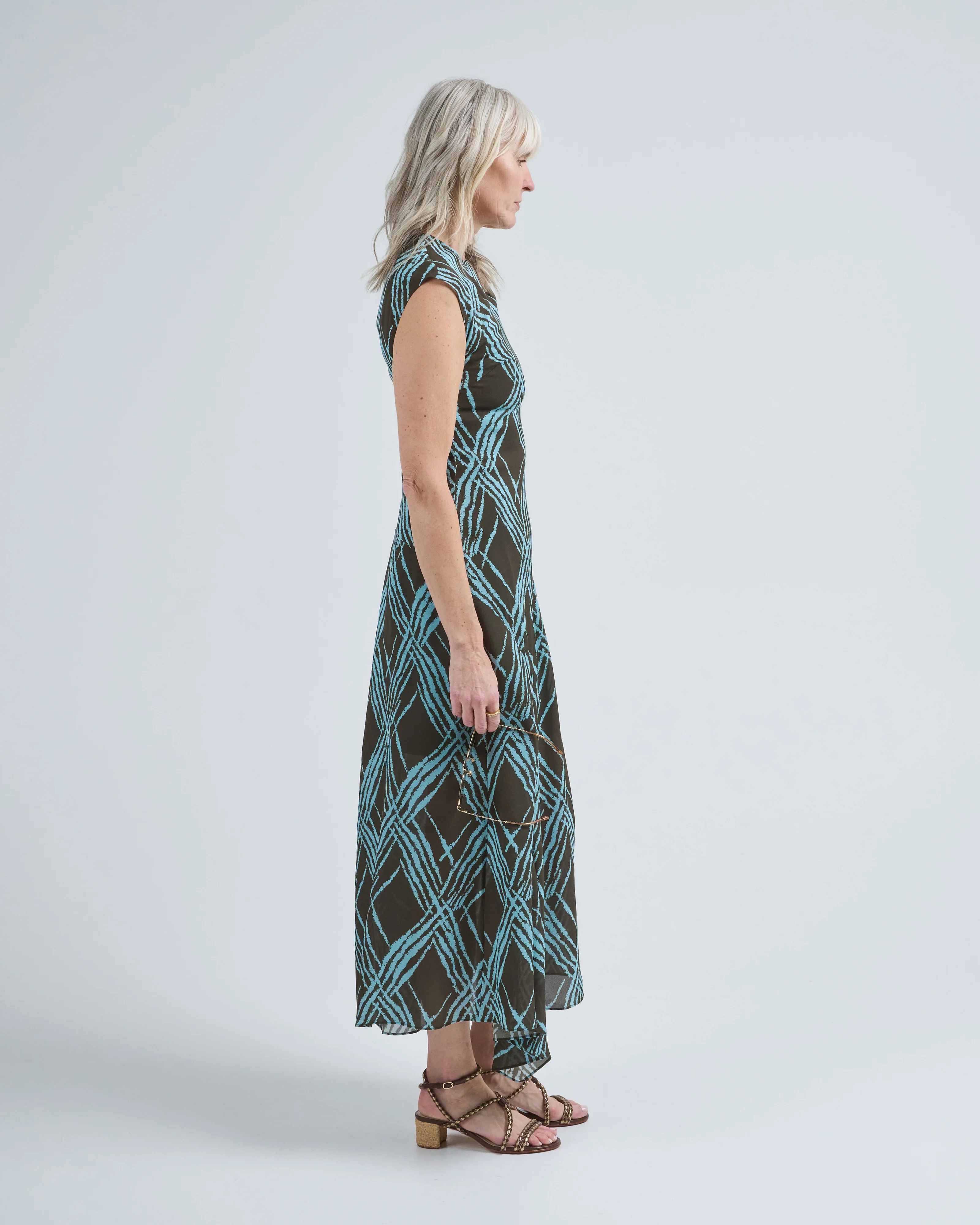 lauri open weave dress - Image 4