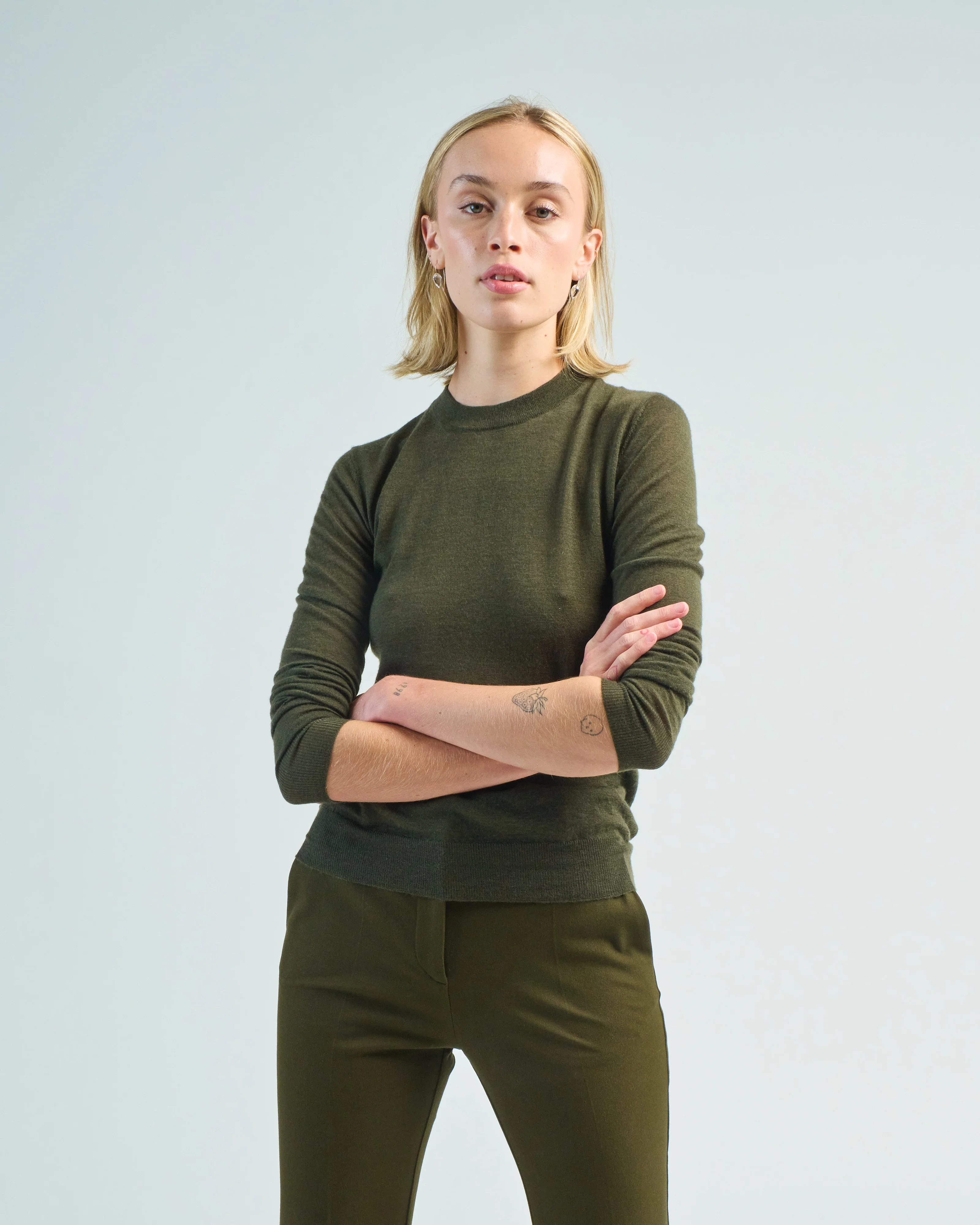 round neck long sleeve - Image 2