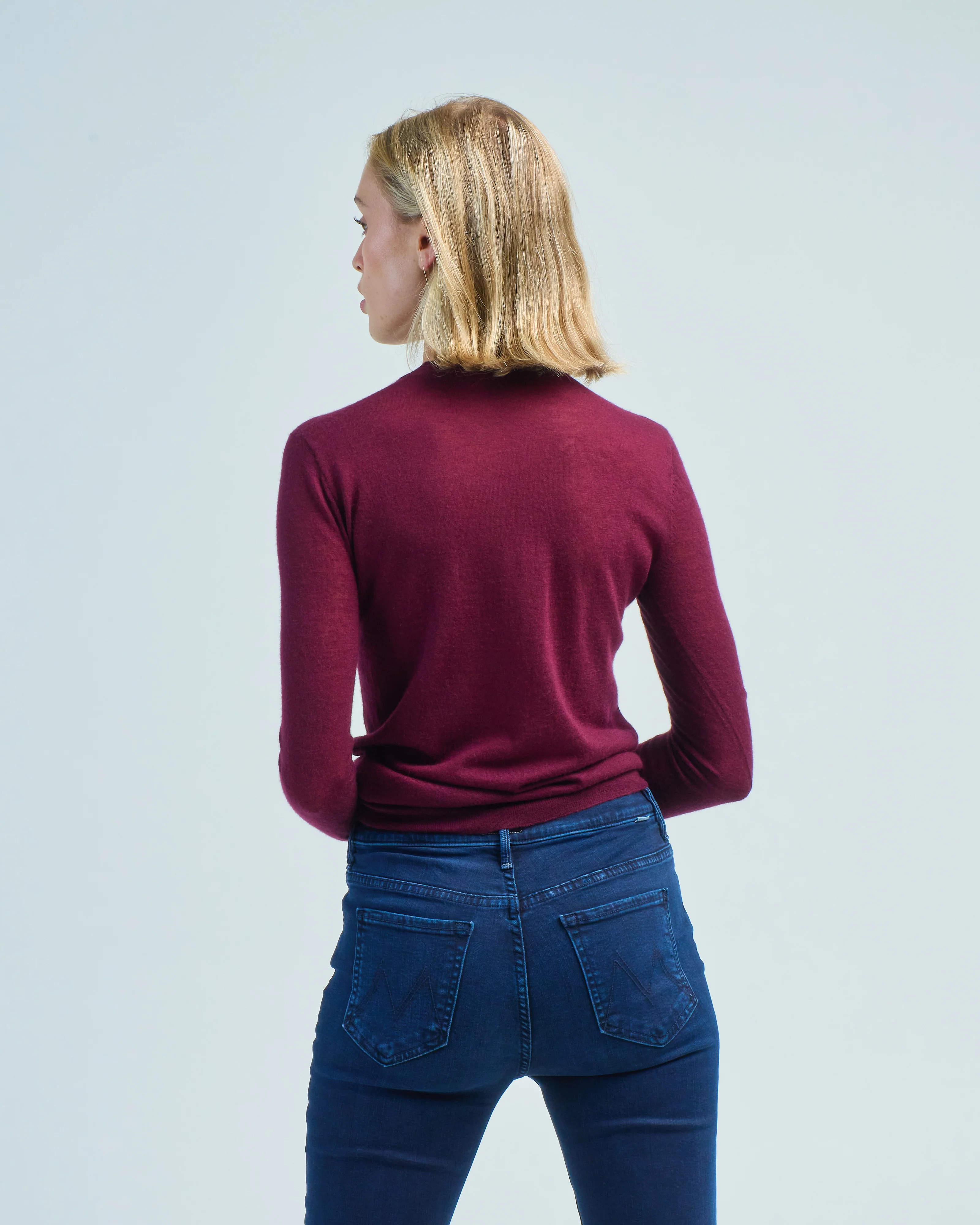 round neck long sleeve - Image 3